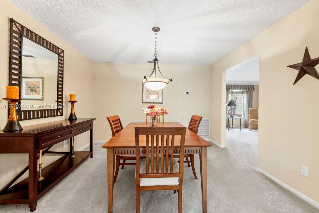 Plantation, Florida, 33324, United States, 3 Bedrooms Bedrooms, ,2 BathroomsBathrooms,Residential,For Sale,1792885