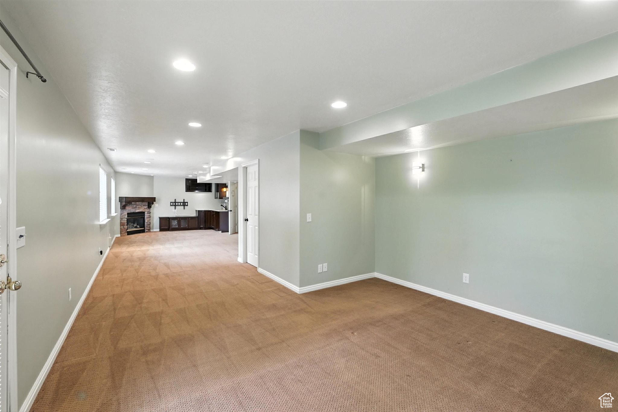 Bountiful, Utah, 84010, United States, 5 Bedrooms Bedrooms, ,4 BathroomsBathrooms,Residential,For Sale,1926219