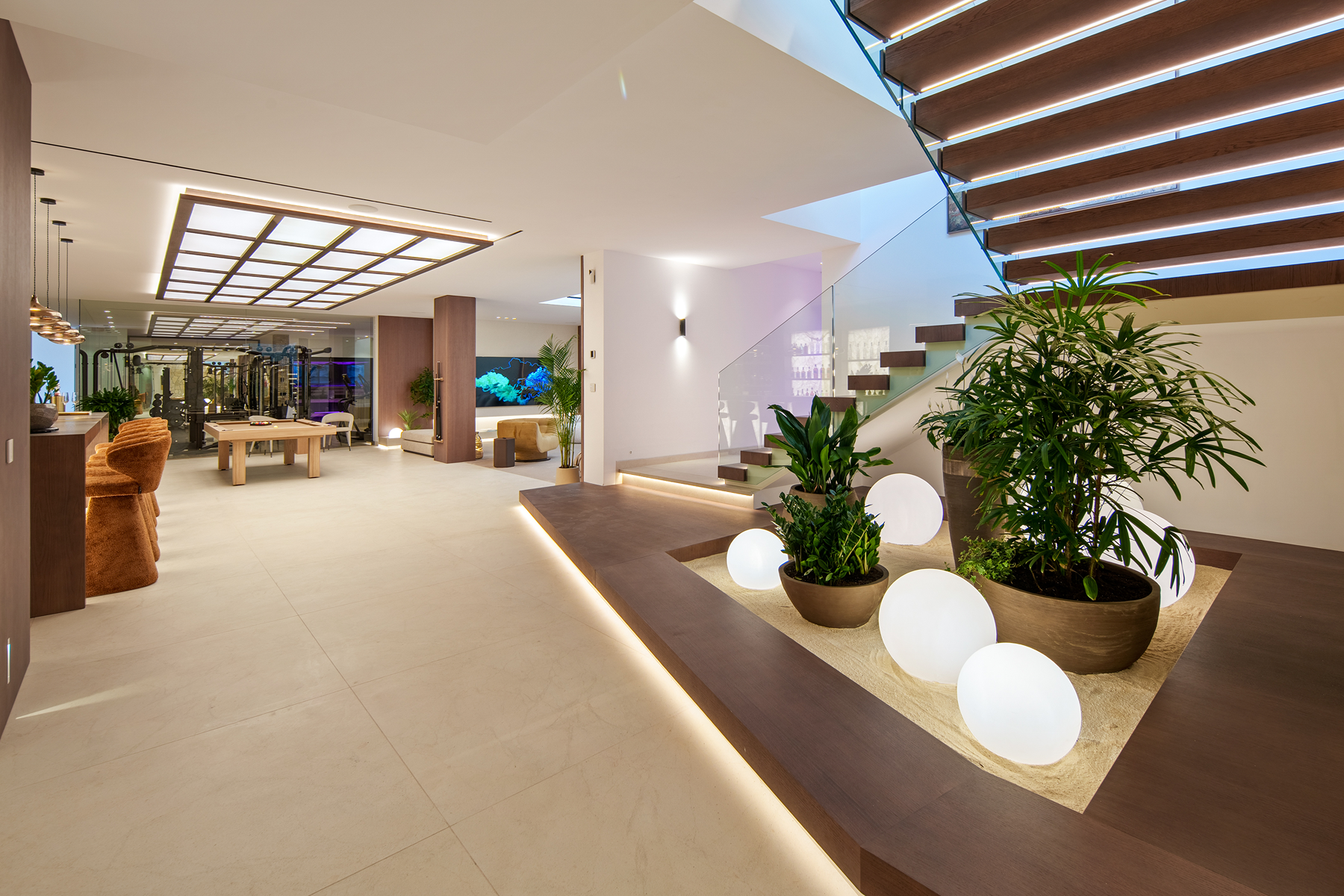  Stunning Contemporary Villa in The Golf Valley - 物件實景