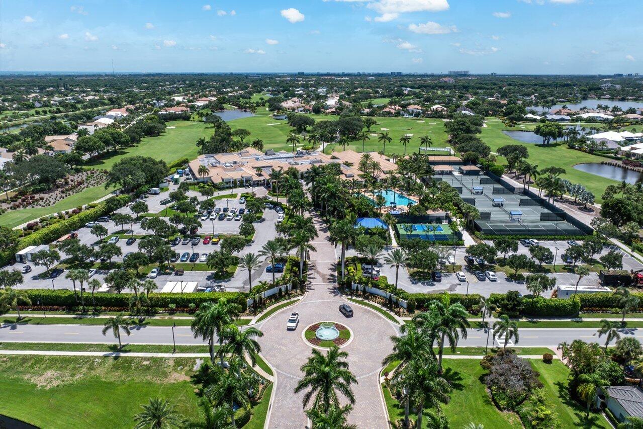 17607 Bocaire Place, Boca Raton, Florida, 33487, United States, 6 Bedrooms Bedrooms, ,5 BathroomsBathrooms,Residential,For Sale,17607 Bocaire Place,1679087