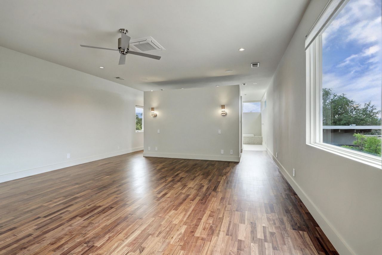 Albuquerque, New Mexico, 87104, United States, 4 Bedrooms Bedrooms, ,4 BathroomsBathrooms,Residential,For Sale,1940748