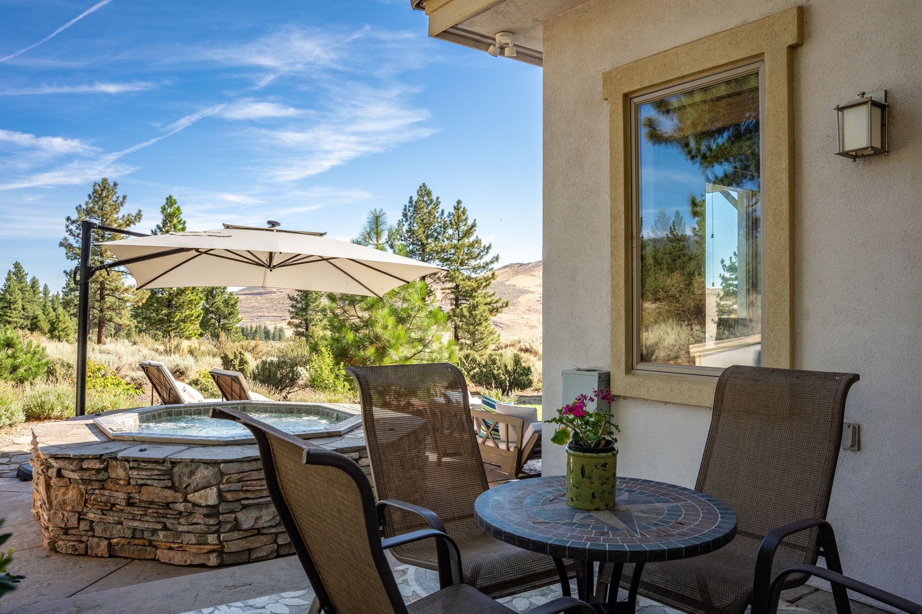  Mountain Seclusion, Reno Sophistication - 物件實景