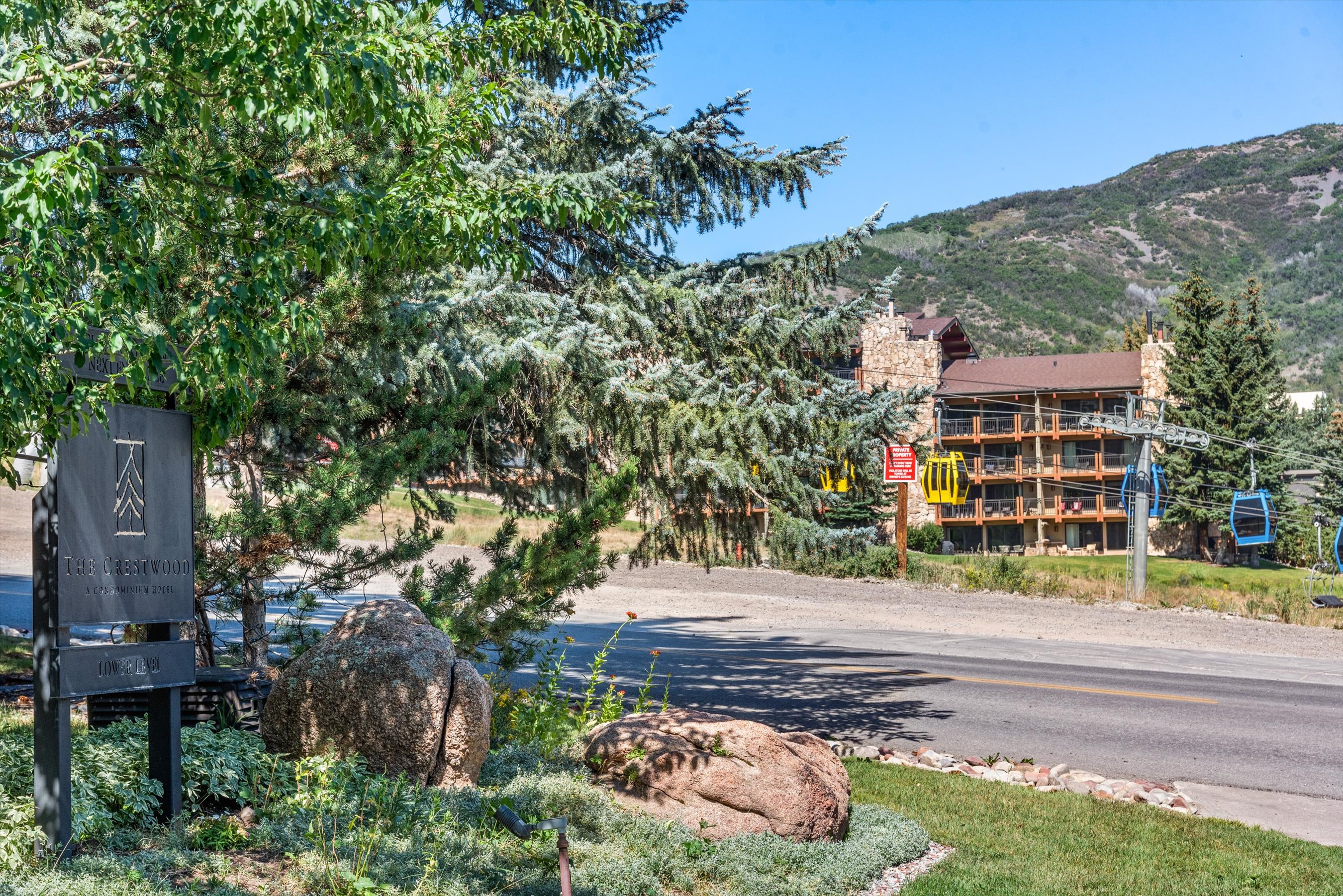  Turnkey Ski-In/Ski-Out at The Crestwood - 物件實景