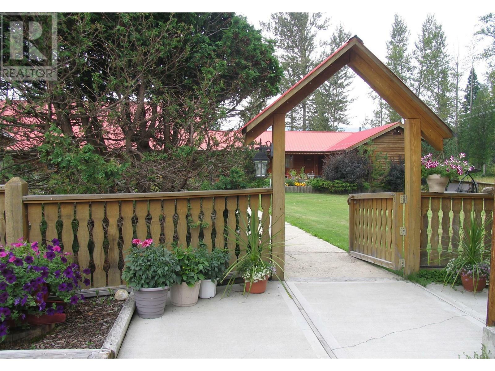 CLEARWATER, British Columbia, V0E 1N1, CA, 1 Bedroom Bedrooms, ,1 BathroomBathrooms,Residential,For Sale,1837039