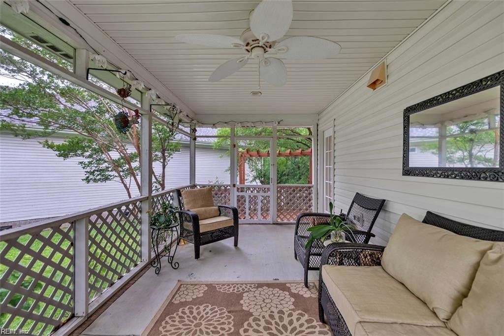 Virginia Beach, Virginia, 23456, United States, 6 Bedrooms Bedrooms, ,4 BathroomsBathrooms,Residential,For Sale,1942829