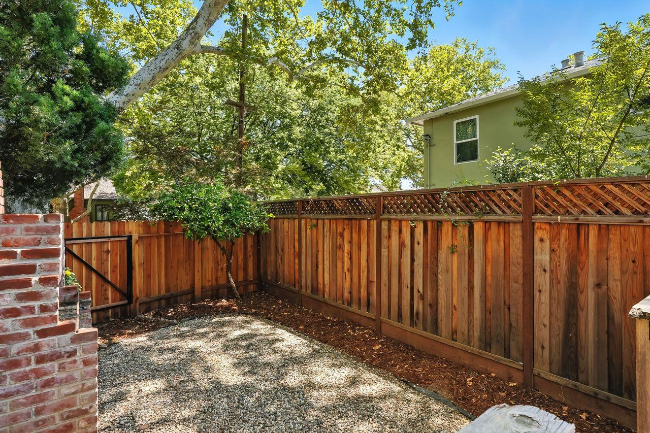 Sacramento, California, 95819, United States, 3 Bedrooms Bedrooms, ,2 BathroomsBathrooms,Residential,For Sale,1925048