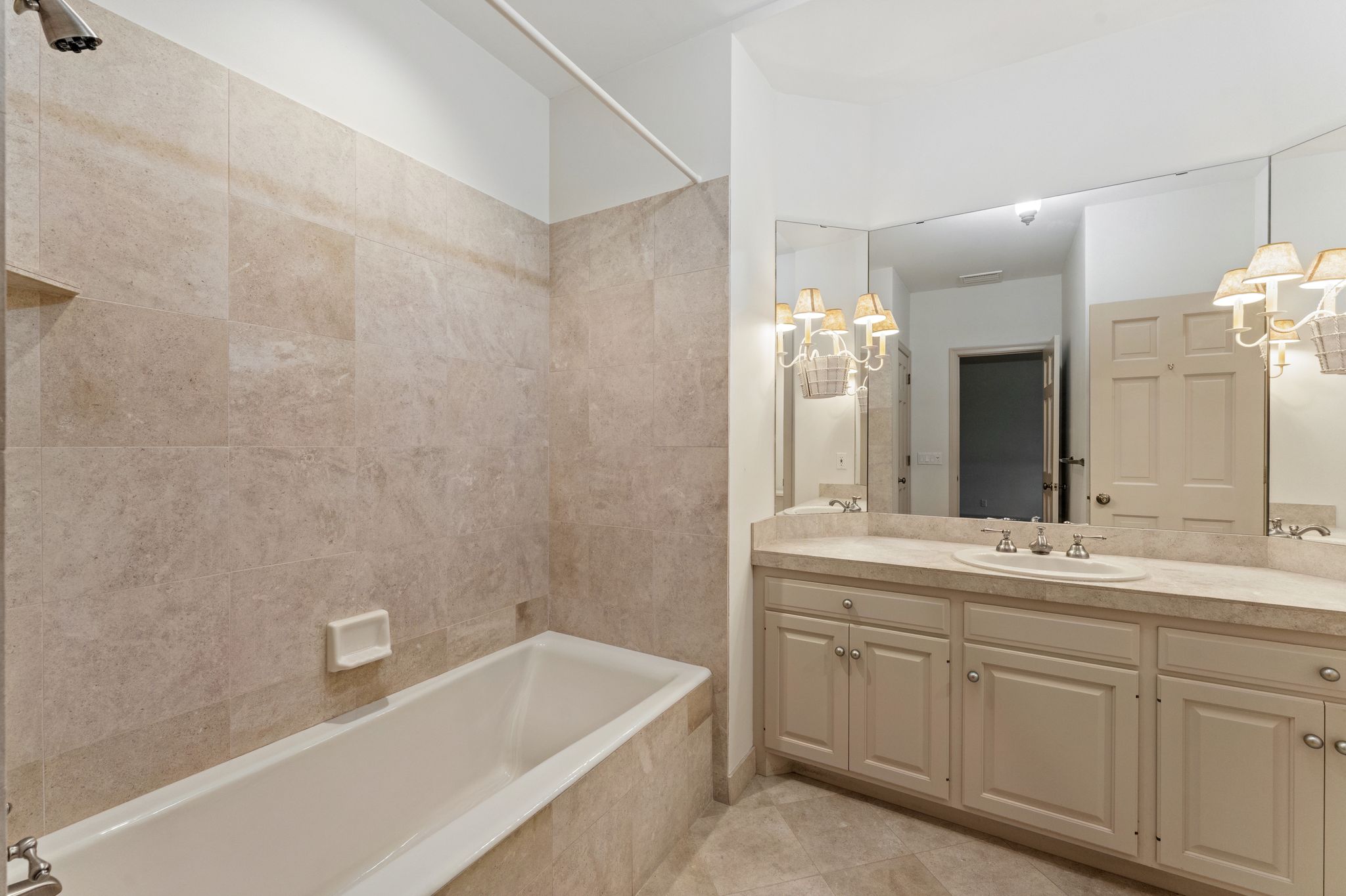  Timeless Bell Oaks Estate with Exceptional Craftsmanship - 物件實景