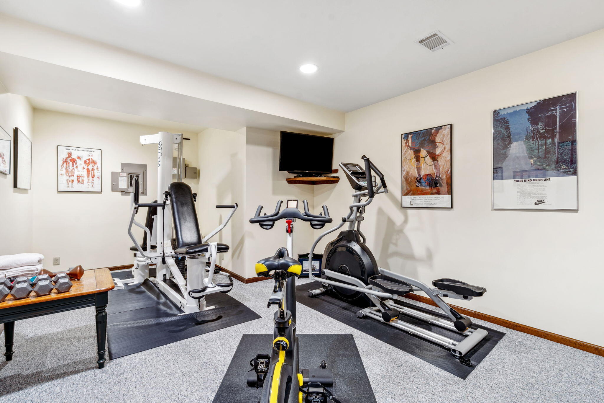 Saugatuck, Michigan, 49453, United States, 4 Bedrooms Bedrooms, ,5 BathroomsBathrooms,Residential,For Sale,1980395