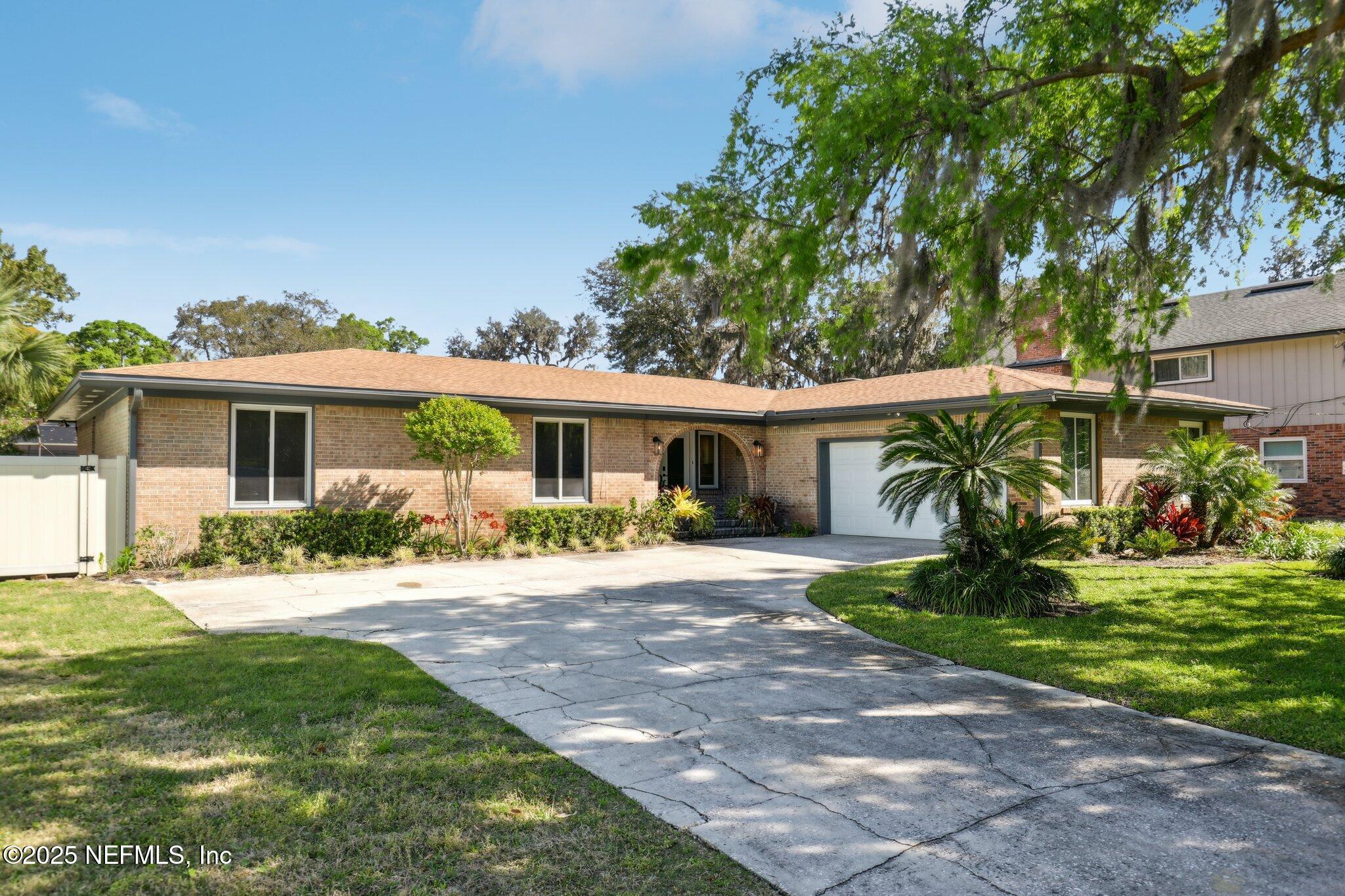 Jacksonville, Florida, 32225, United States, 4 Bedrooms Bedrooms, ,3 BathroomsBathrooms,Residential,For Sale,1827062