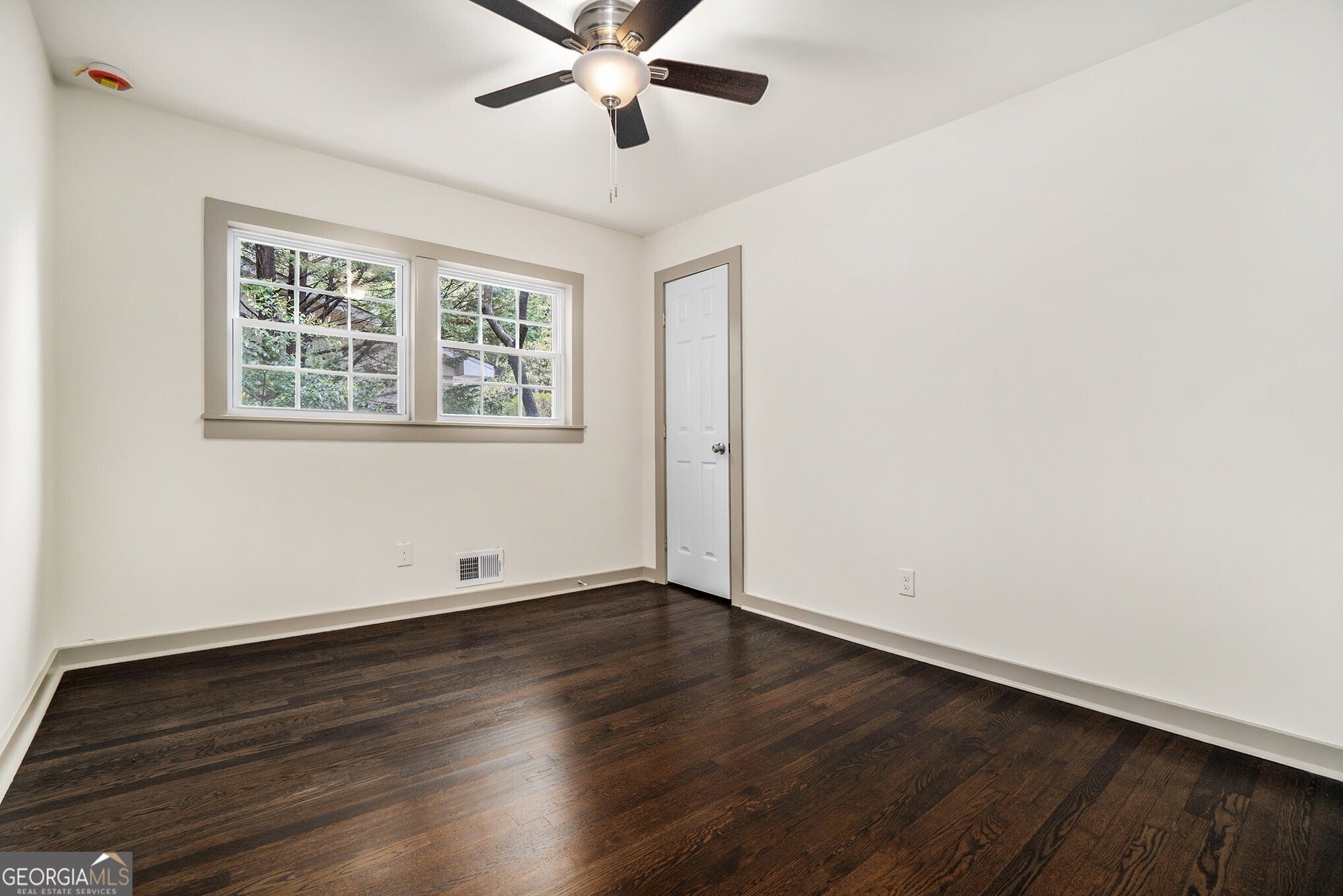 Dunwoody, Georgia, 30360, United States, 3 Bedrooms Bedrooms, ,2 BathroomsBathrooms,Residential,For Sale,1859063