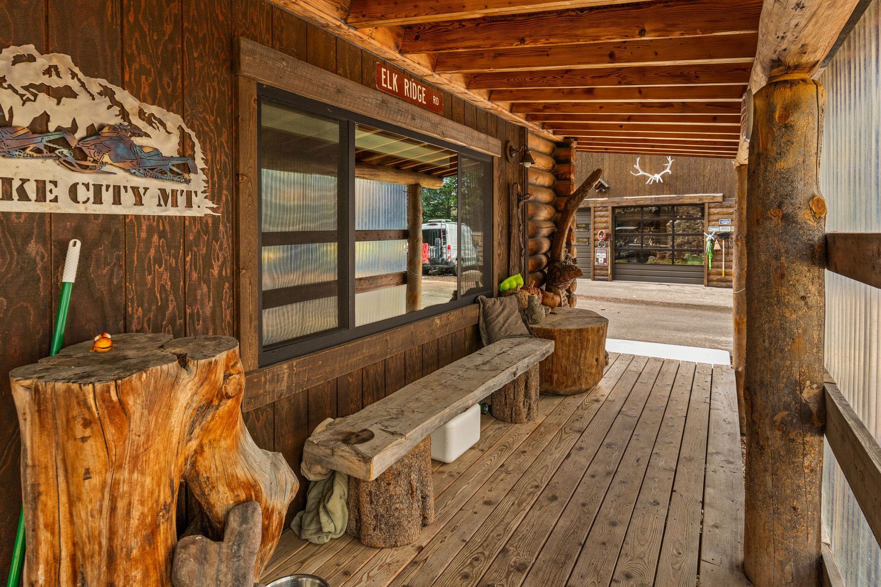  708 US Highway 212 W - 物件實景