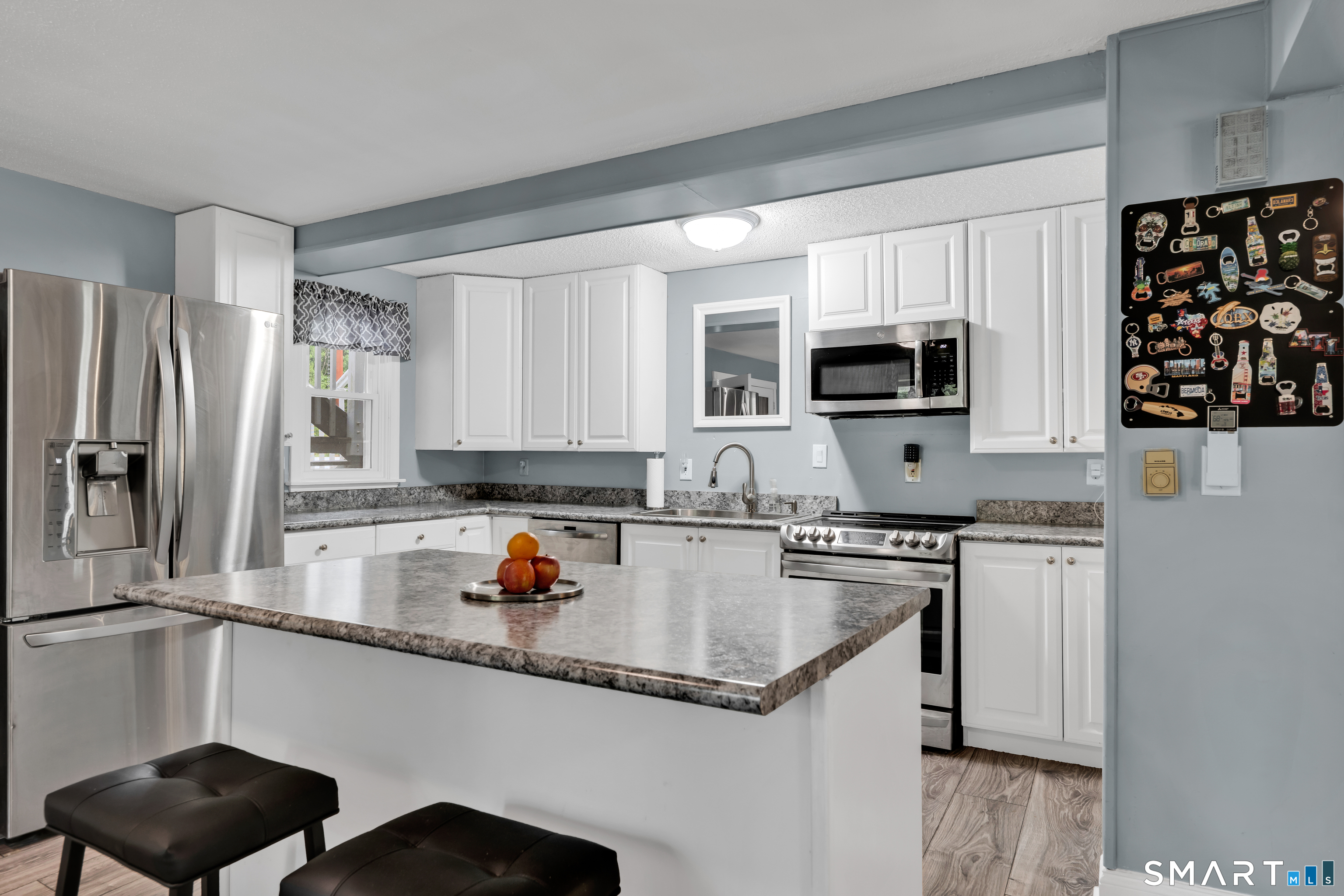 Southington, Connecticut, 06489, United States, 4 Bedrooms Bedrooms, ,3 BathroomsBathrooms,Residential,For Sale,2048016