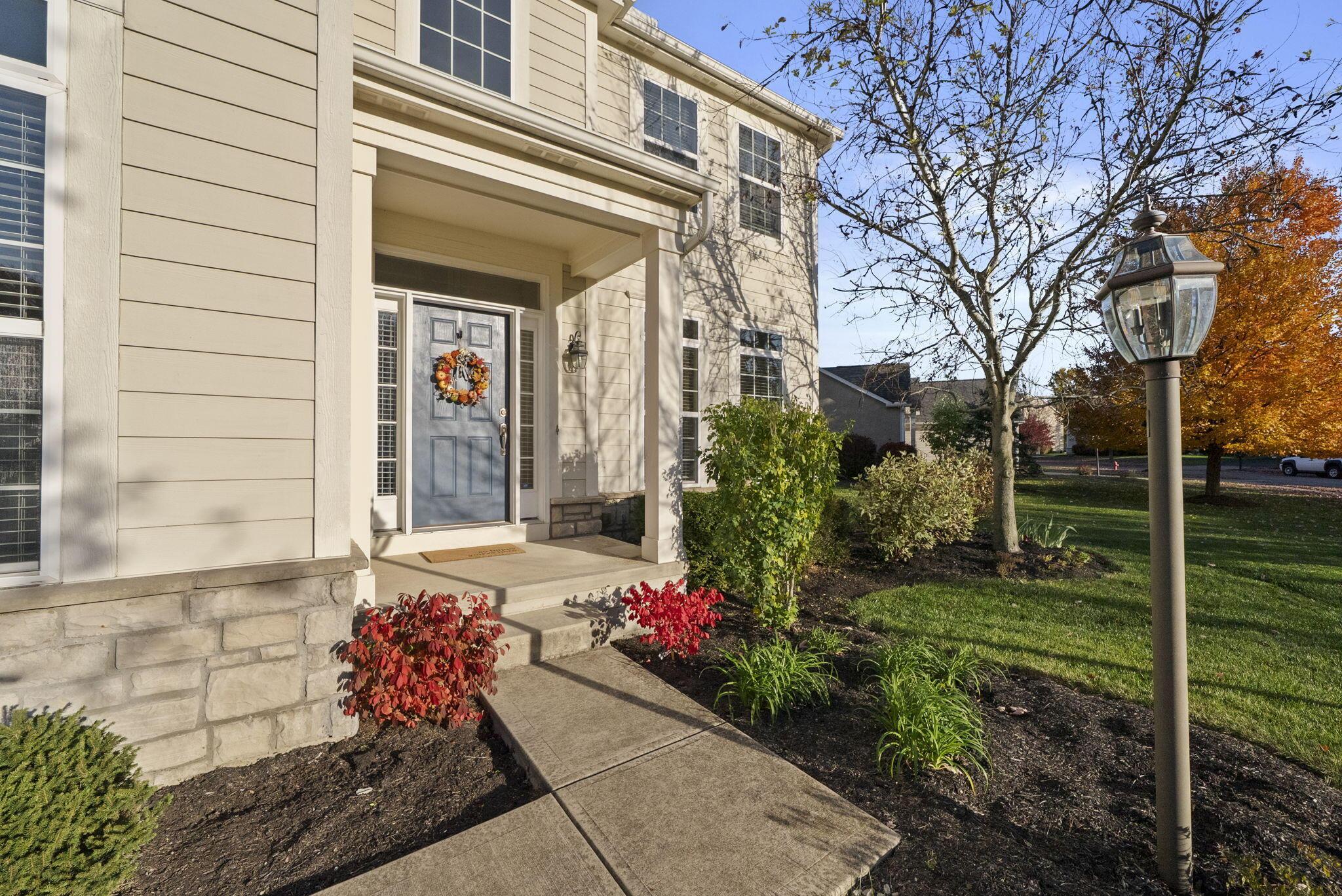 Powell, Ohio, 43065, United States, 5 Bedrooms Bedrooms, ,5 BathroomsBathrooms,Residential,For Sale,1988967