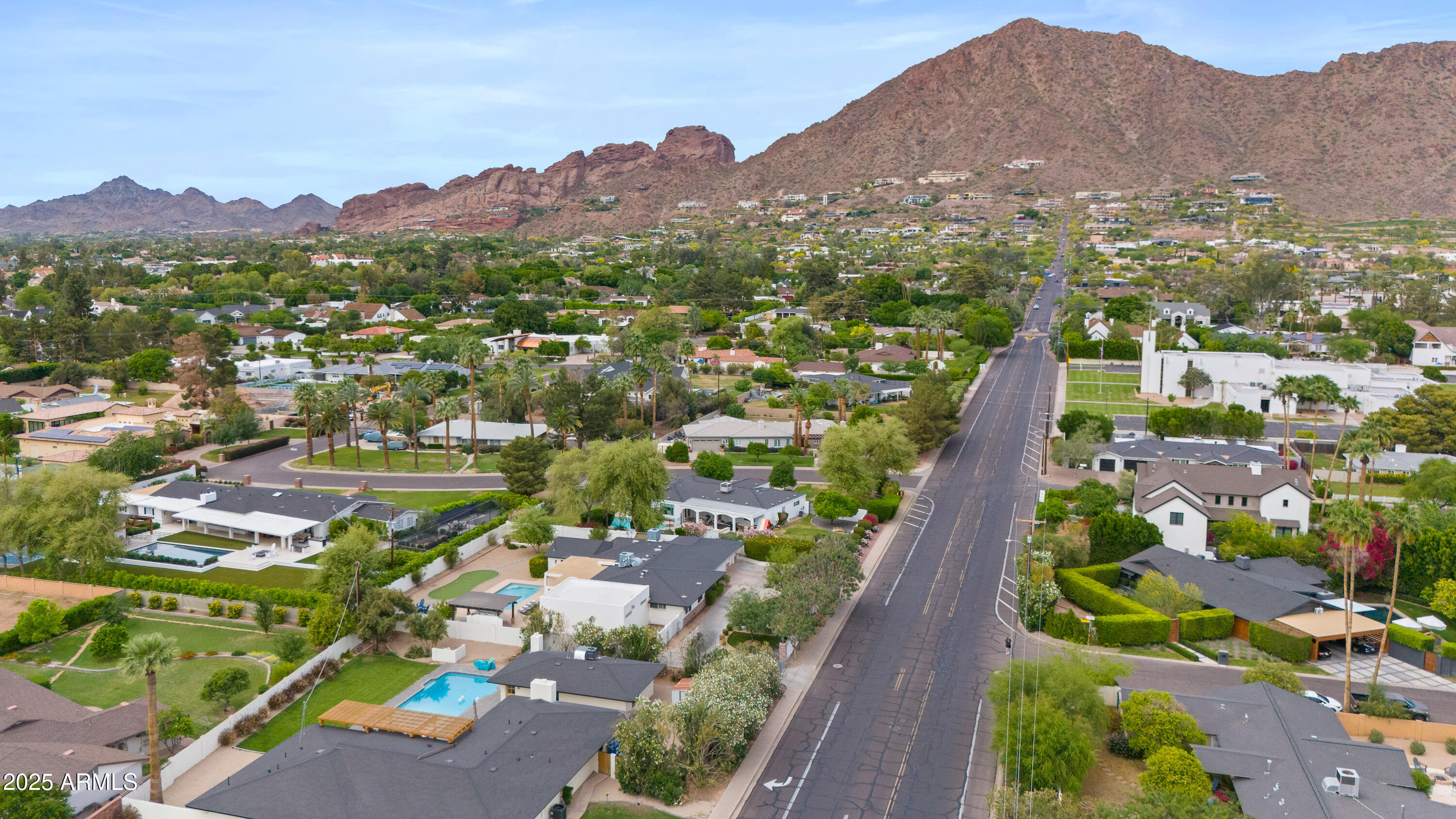 Phoenix, Arizona, 85018, United States, 6 Bedrooms Bedrooms, ,4 BathroomsBathrooms,Residential,For Sale,2002076