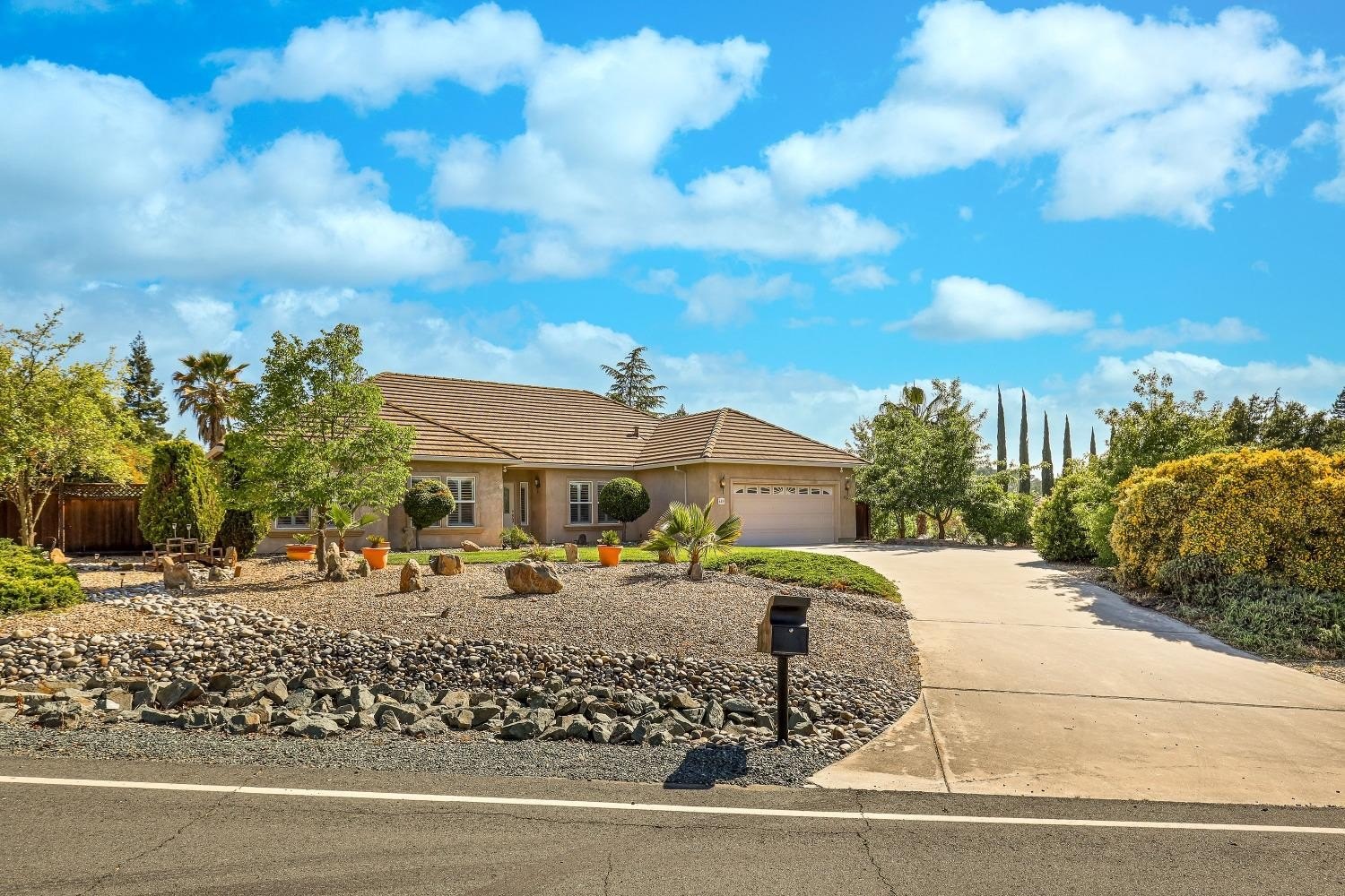 Valley Springs, California, 95252, United States, 3 Bedrooms Bedrooms, ,2 BathroomsBathrooms,Residential,For Sale,1981889