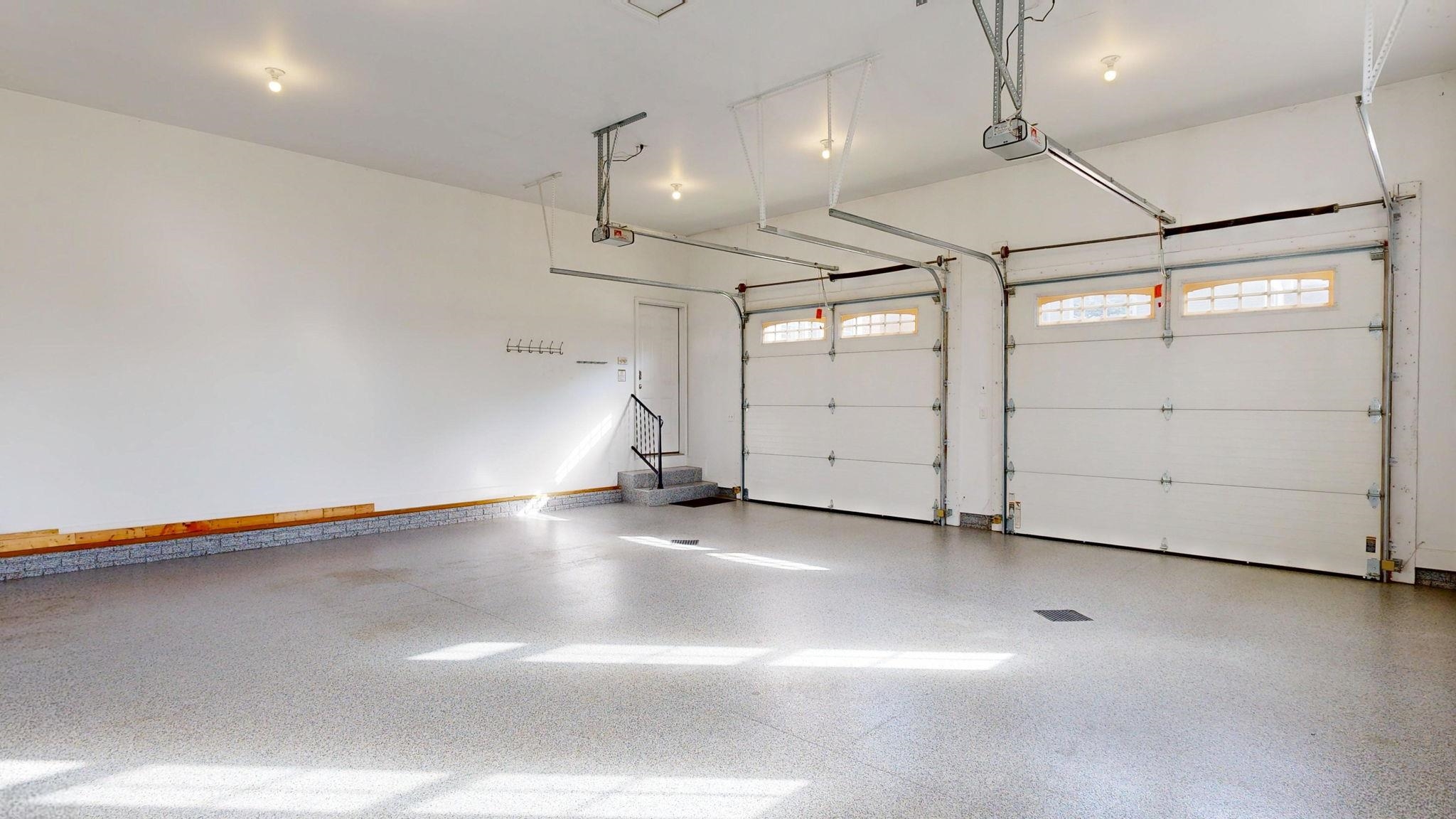 Midland, Michigan, 48642, United States, 3 Bedrooms Bedrooms, ,3 BathroomsBathrooms,Residential,For Sale,1977792