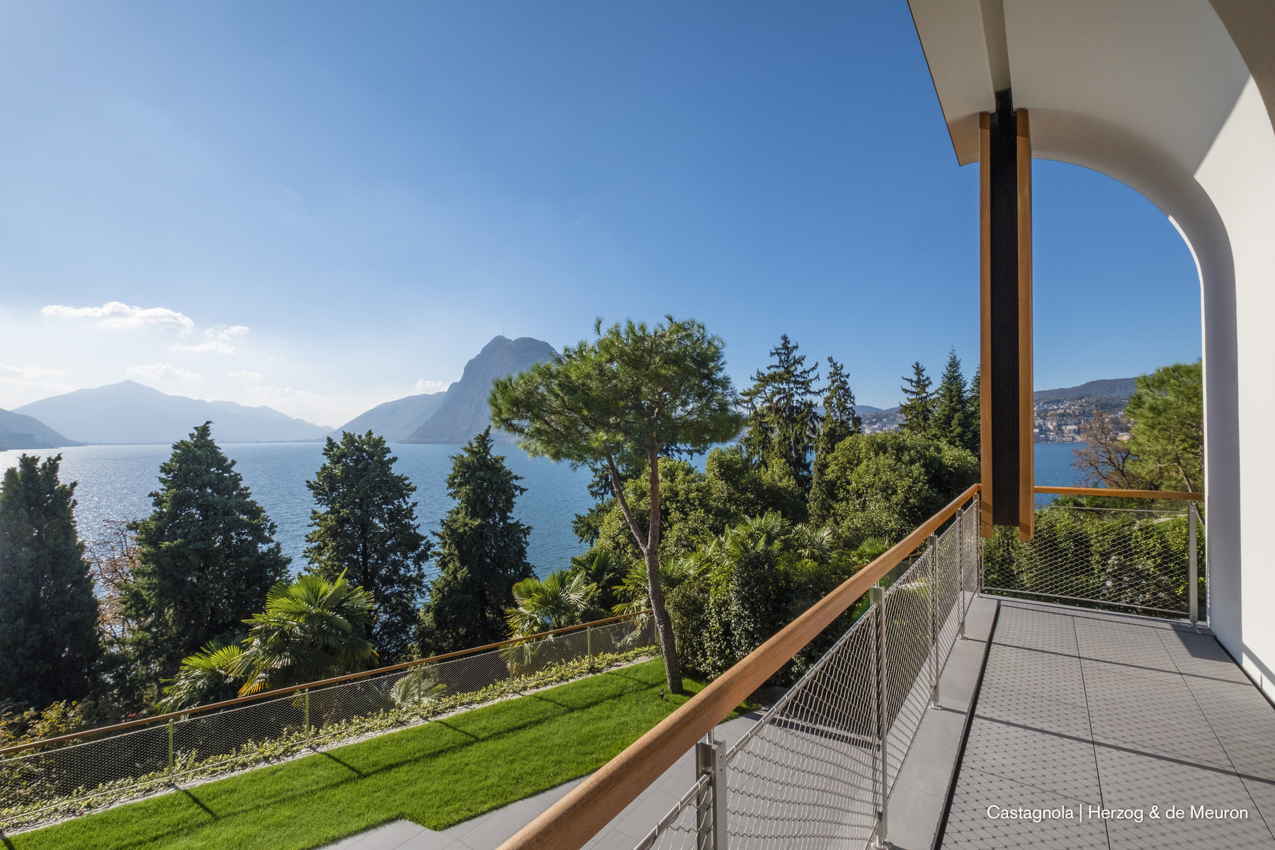  Archi di luce - by Herzog & de Meuron: villa 3 - 物件實景