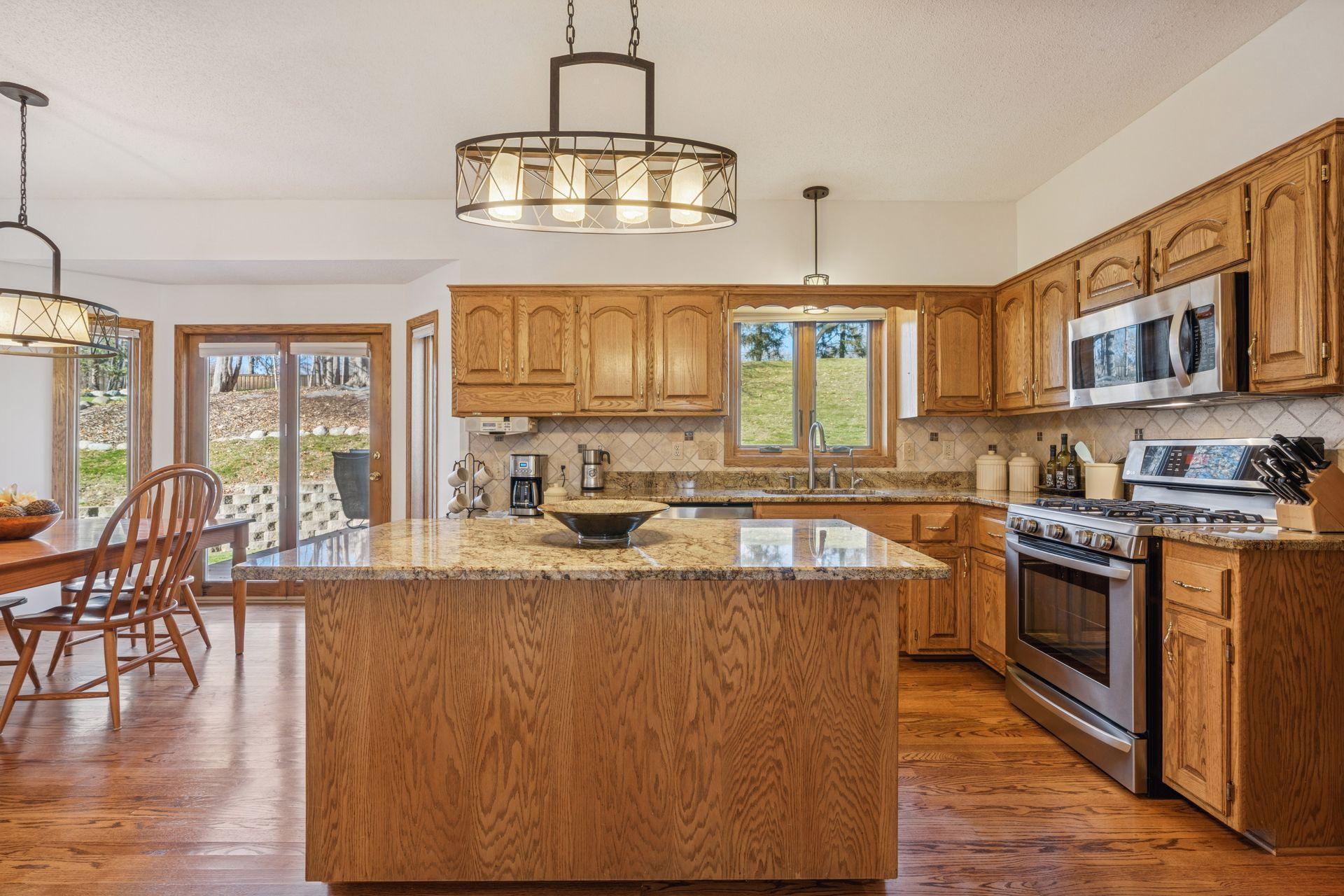 Maple Grove, Minnesota, 55311, United States, 3 Bedrooms Bedrooms, ,3 BathroomsBathrooms,Residential,For Sale,1991996