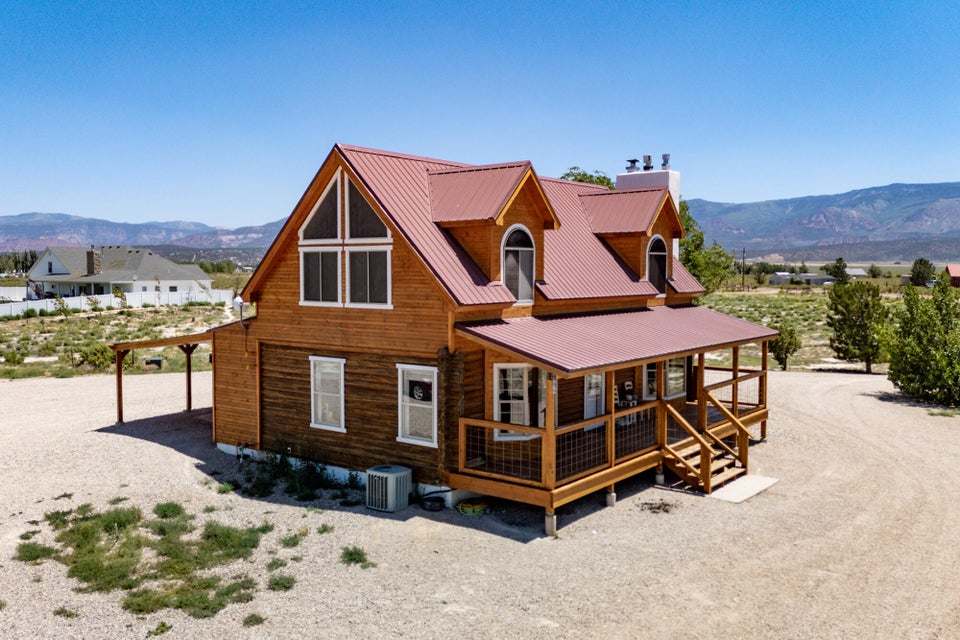 Cedar City, Utah, 84720, United States, 6 Bedrooms Bedrooms, ,5 BathroomsBathrooms,Residential,For Sale,1933400