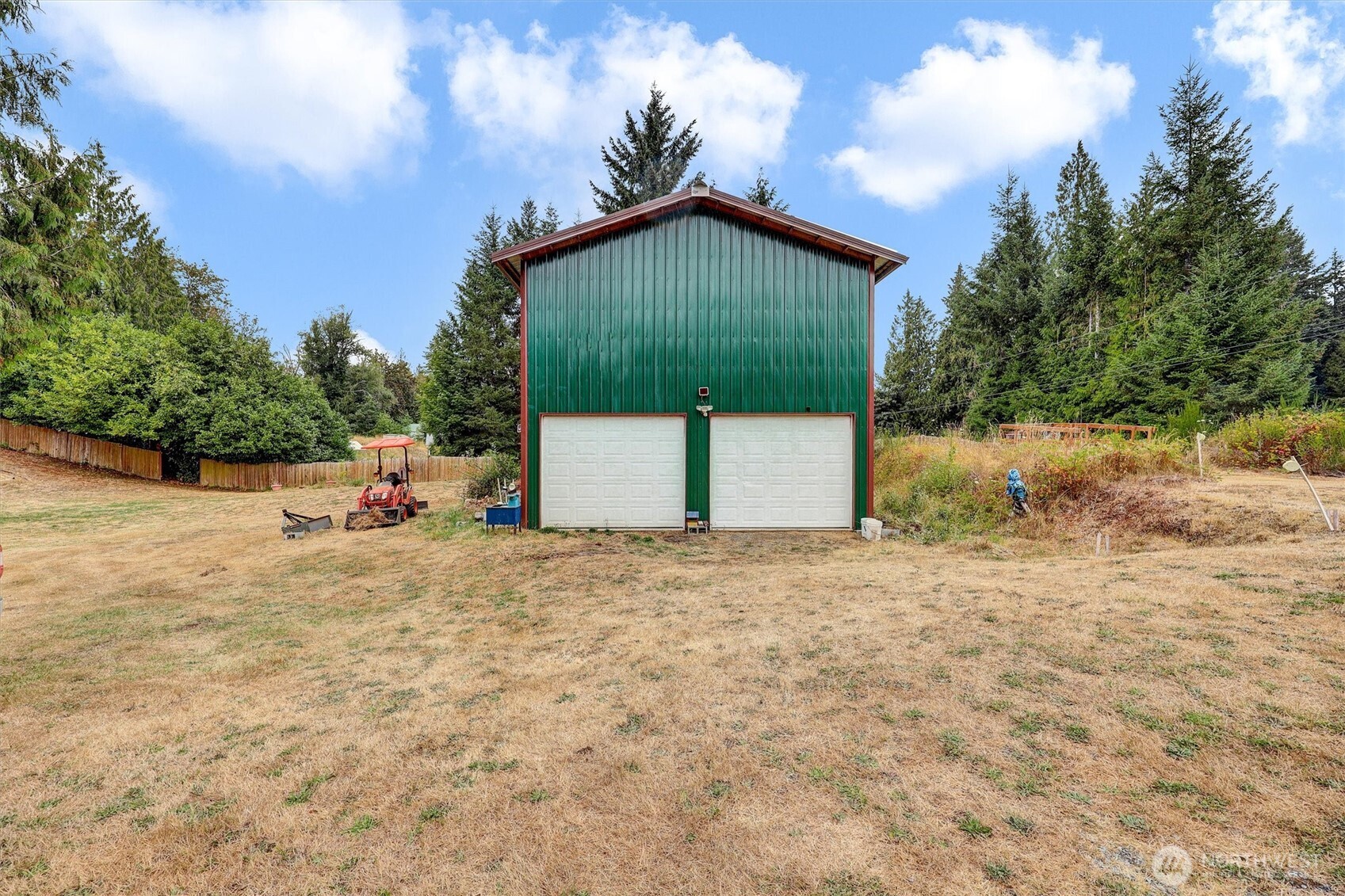 Graham, Washington, 98338, United States, 5 Bedrooms Bedrooms, ,2 BathroomsBathrooms,Residential,For Sale,1910448