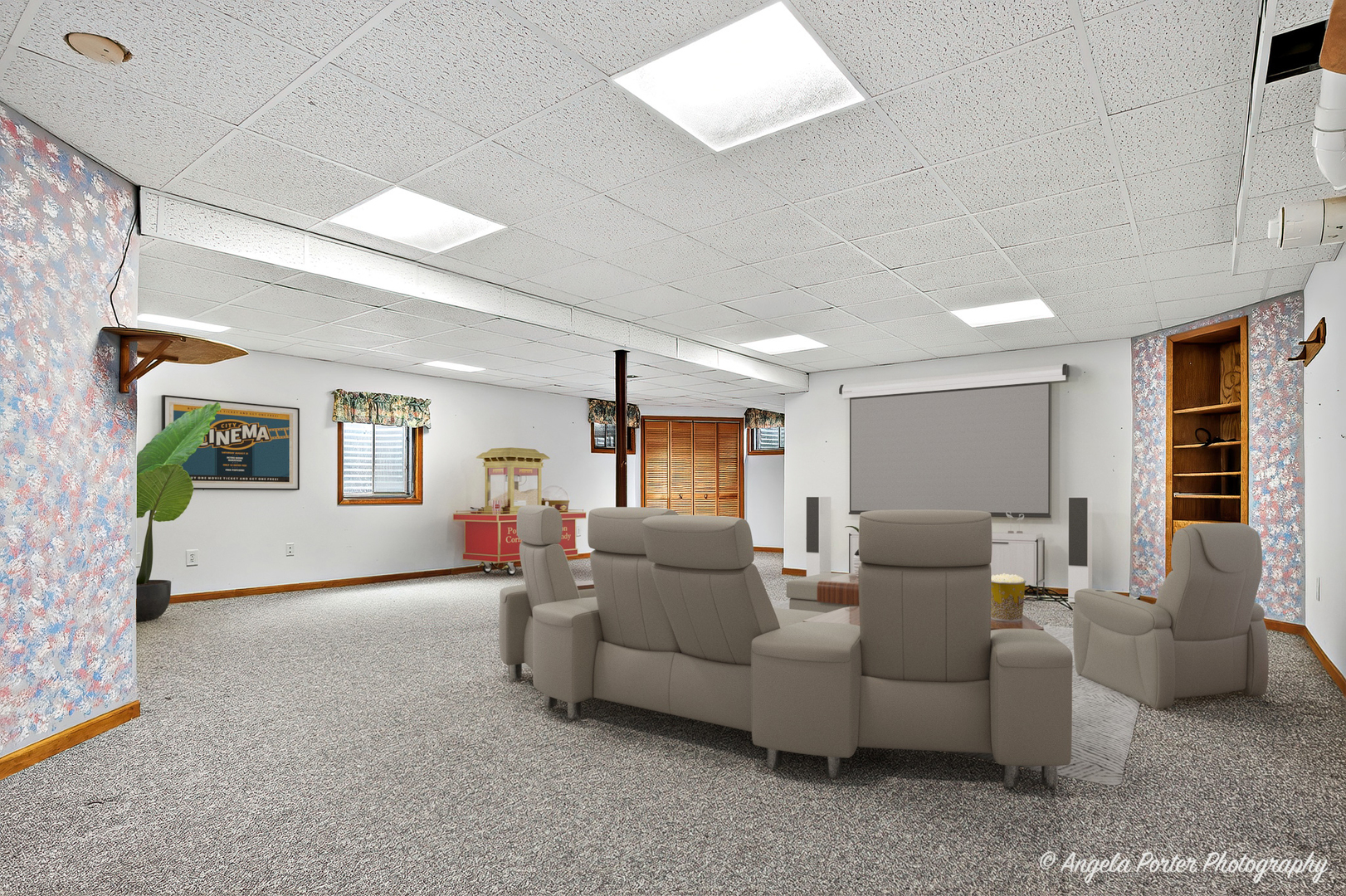 Crystal Lake, Illinois, 60012, United States, 4 Bedrooms Bedrooms, ,3 BathroomsBathrooms,Residential,For Sale,1982844