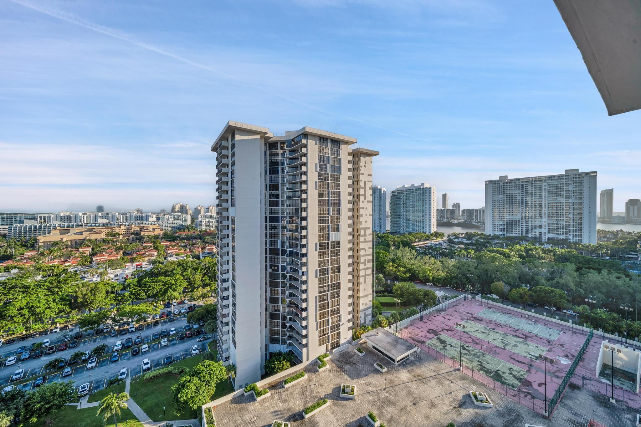  18151 NE 31st Ct, Aventura, FL, 33160 - 物件實景