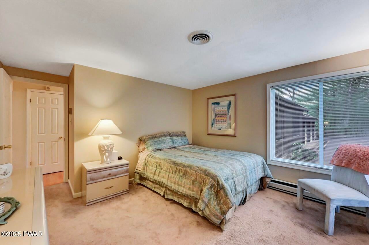 Lords Valley, Pennsylvania, 18428, United States, 5 Bedrooms Bedrooms, ,3 BathroomsBathrooms,Residential,For Sale,1977416