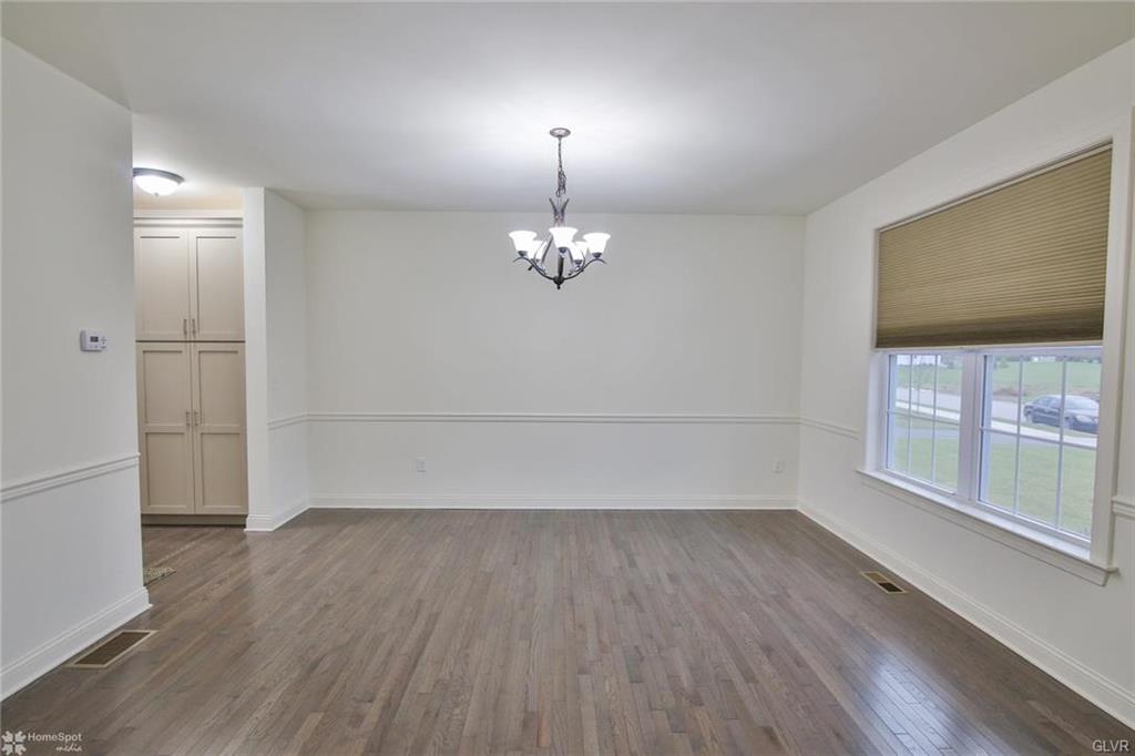 6859 Gwenmawr RD, East Allen Twp, Pennsylvania, 18017, United States, 4 Bedrooms Bedrooms, ,3 BathroomsBathrooms,Residential,For Sale,6859 Gwenmawr RD,1629068