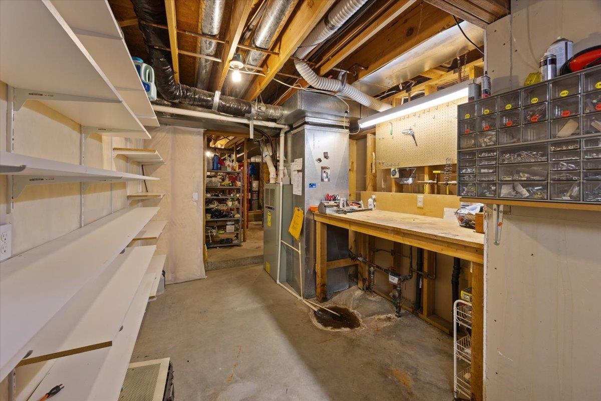 Veradale, Washington, 99037, United States, 4 Bedrooms Bedrooms, ,4 BathroomsBathrooms,Residential,For Sale,1840066