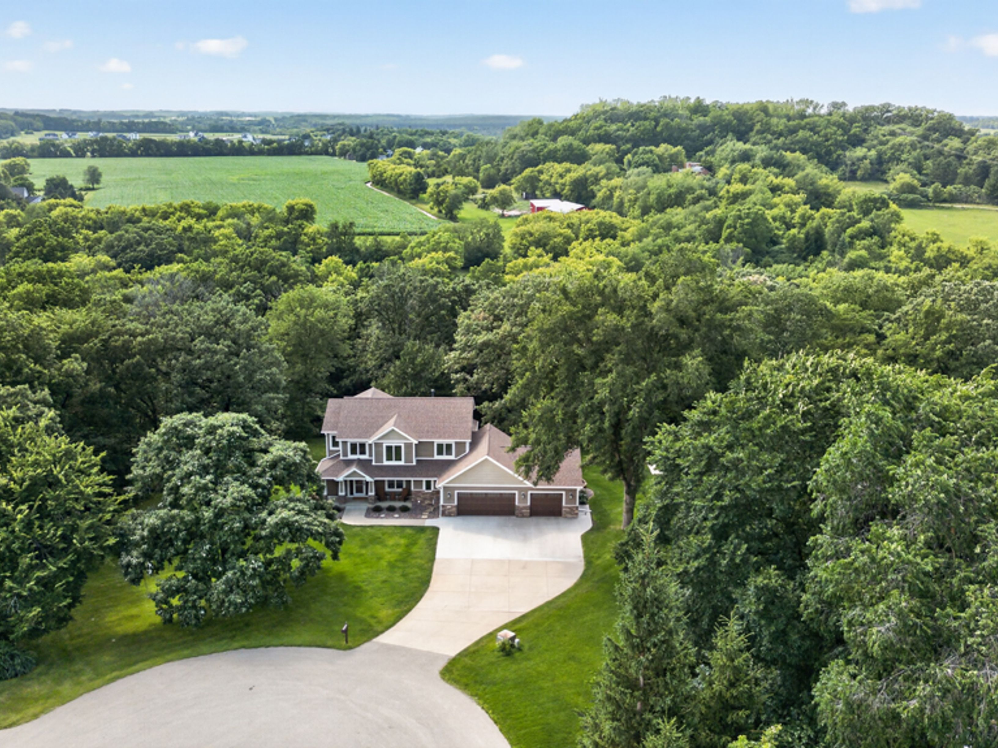  Rare Wooded Estate in Prestigious Huntington Woods - 物件實景