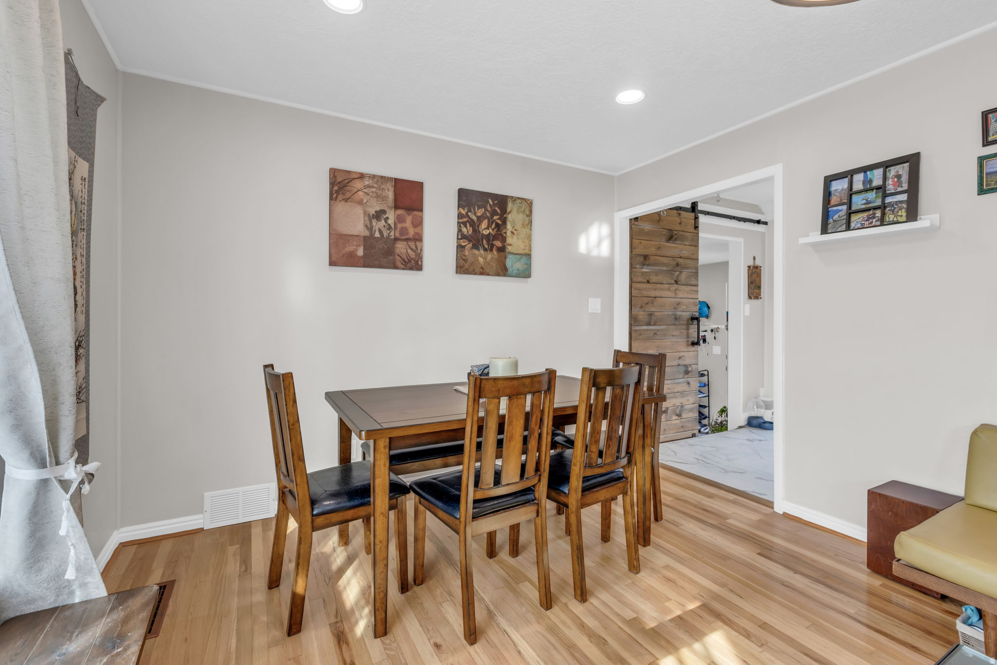 Cottonwood Heights, Utah, 84121, United States, 6 Bedrooms Bedrooms, ,1 BathroomBathrooms,Residential,For Sale,1995877