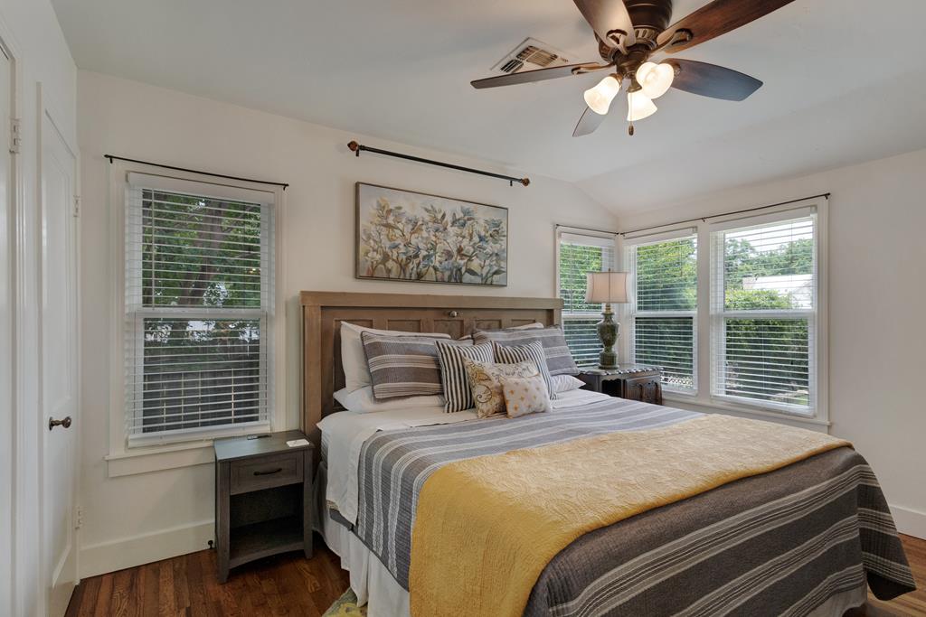 Fredericksburg, Texas, 78624, United States, 1 Bedroom Bedrooms, ,1 BathroomBathrooms,Residential,For Sale,2024250