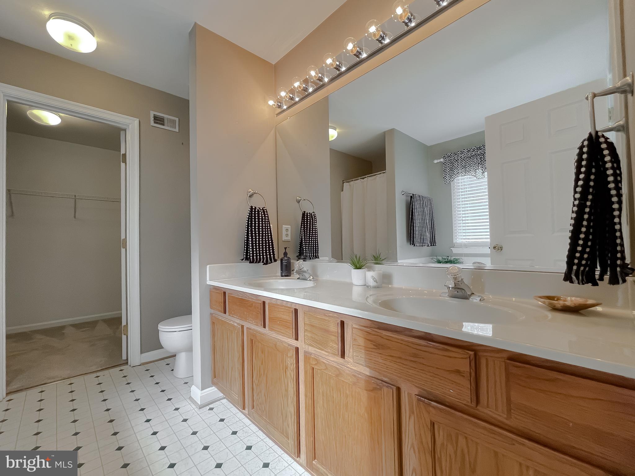 Leonardtown, Maryland, 20650, United States, 5 Bedrooms Bedrooms, ,4 BathroomsBathrooms,Residential,For Sale,2006154