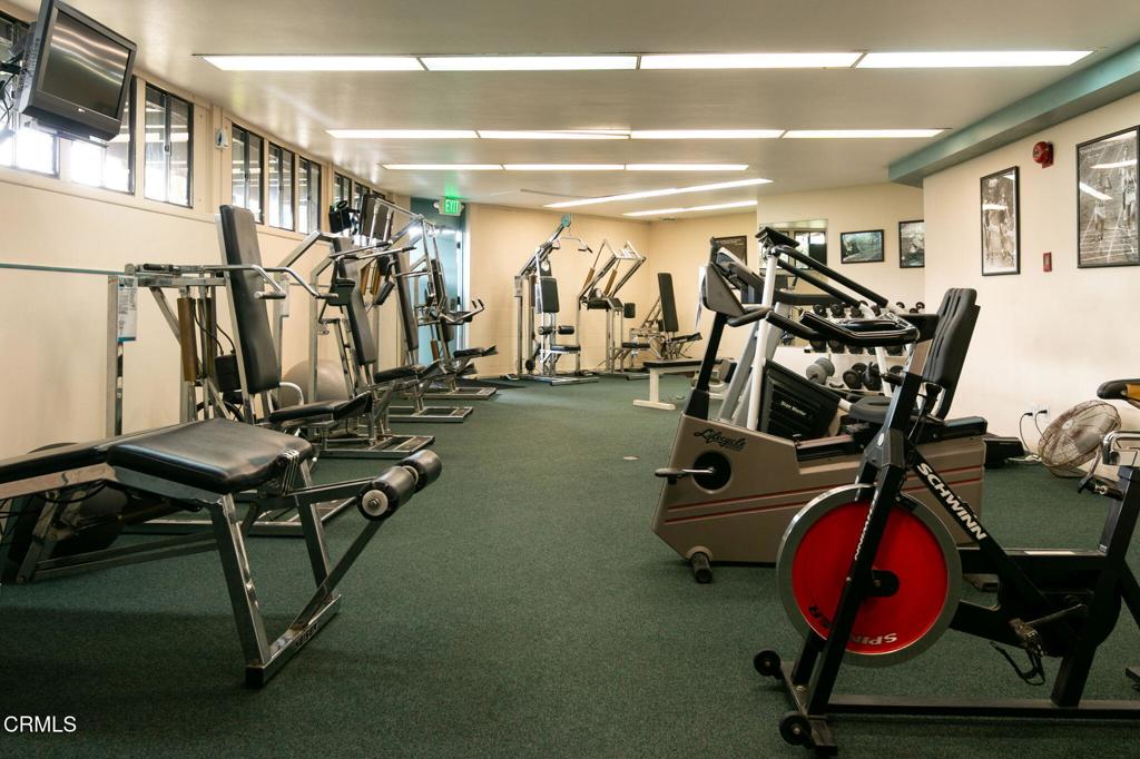 Oxnard, California, 93035, United States, 2 Bedrooms Bedrooms, ,1 BathroomBathrooms,Residential,For Sale,2040147