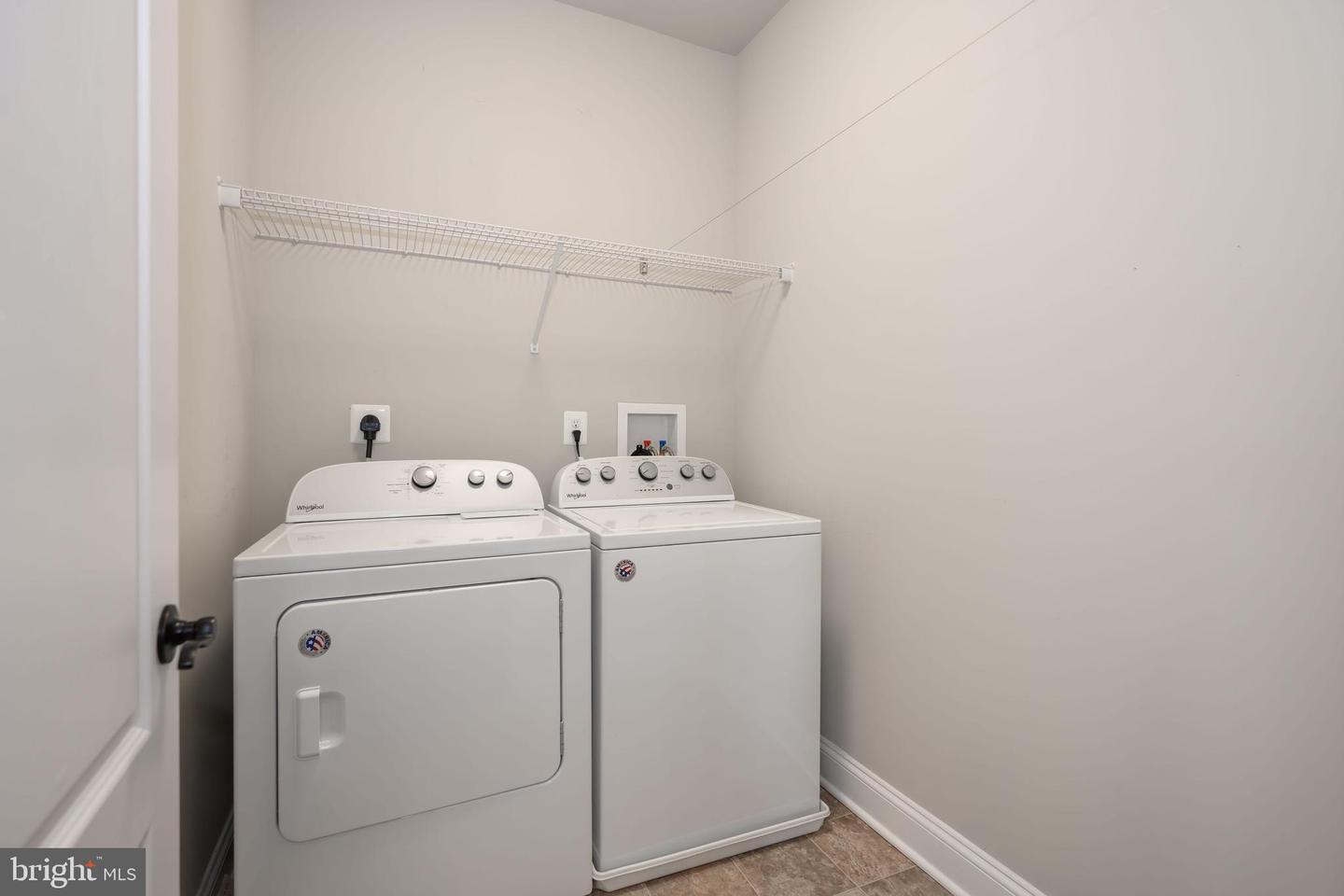 Queenstown, Maryland, 21658, United States, 5 Bedrooms Bedrooms, ,5 BathroomsBathrooms,Residential,For Sale,1988334