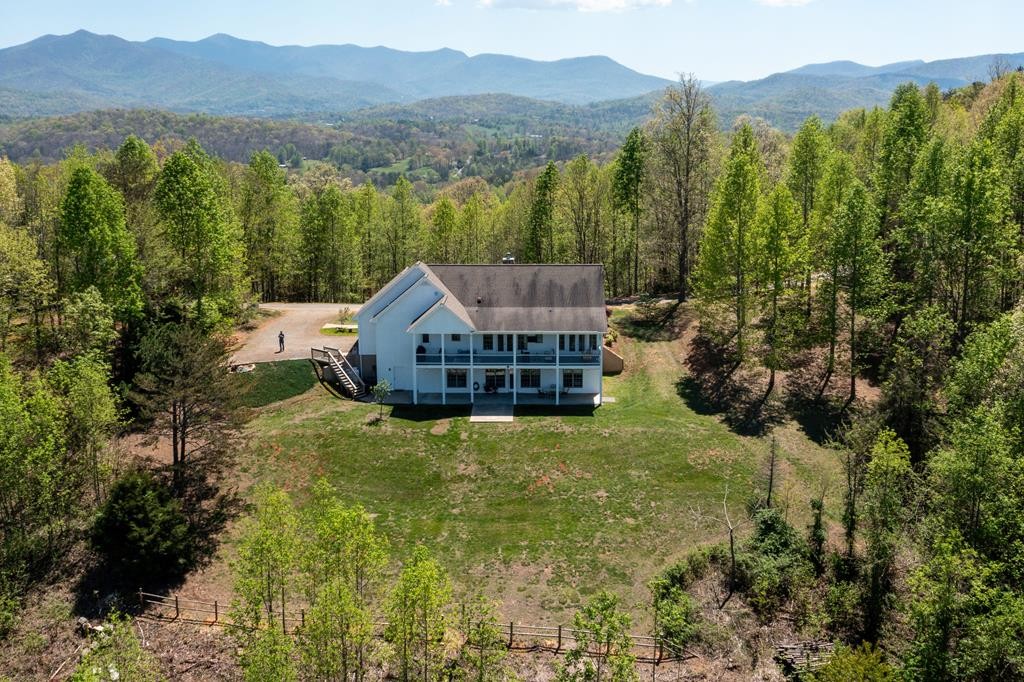 Warne, North Carolina, 28909, United States, 3 Bedrooms Bedrooms, ,3 BathroomsBathrooms,Residential,For Sale,1878165