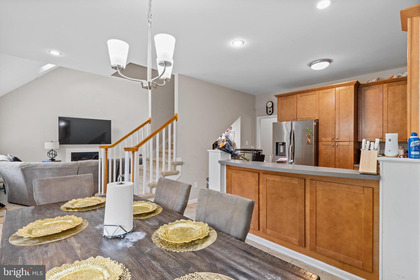 Salisbury, Maryland, 21801, United States, 8 Bedrooms Bedrooms, ,4 BathroomsBathrooms,Residential,For Sale,1857106
