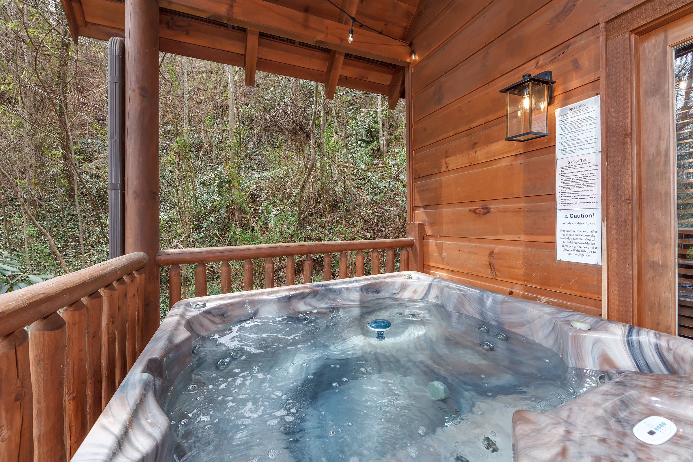 Sevierville, Tennessee, 37862, United States, 1 Bedroom Bedrooms, ,2 BathroomsBathrooms,Residential,For Sale,1979555