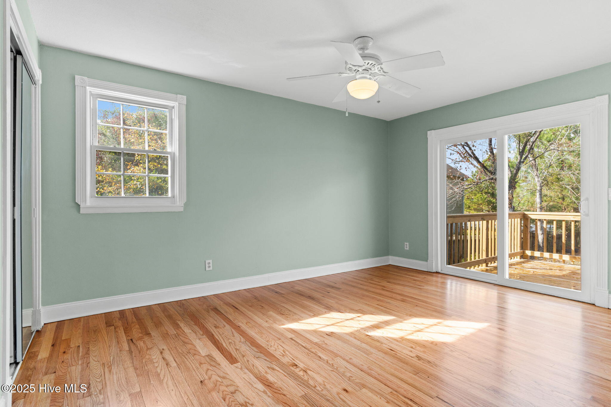 Southport, North Carolina, 28461, United States, 3 Bedrooms Bedrooms, ,2 BathroomsBathrooms,Residential,For Sale,1999197