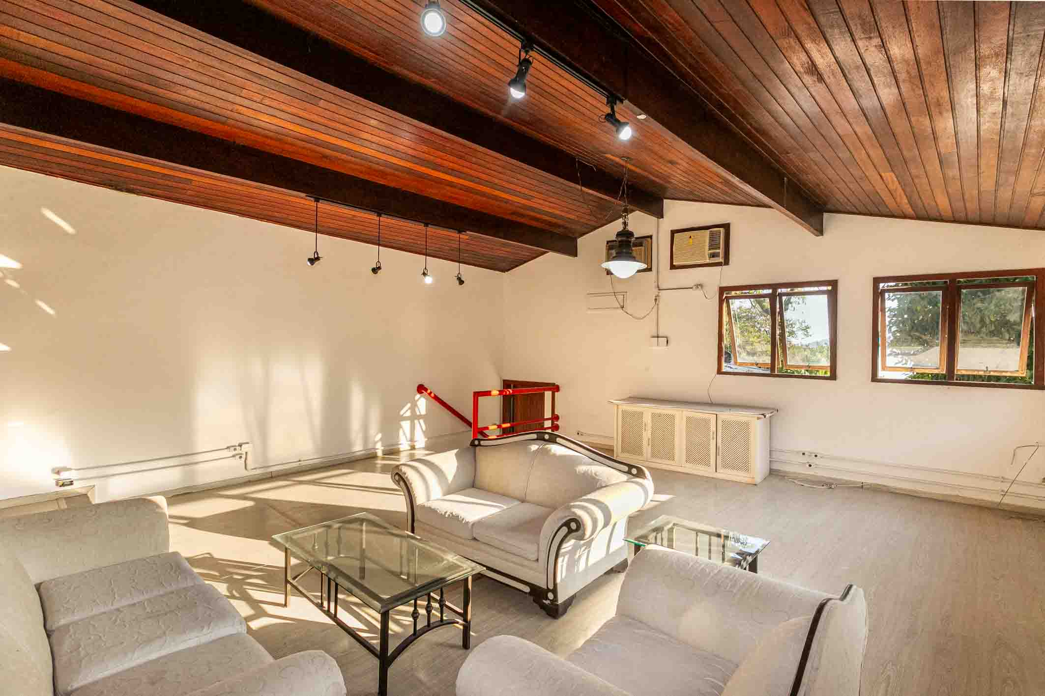  Nature connected residence with privileged views. - 物件實景