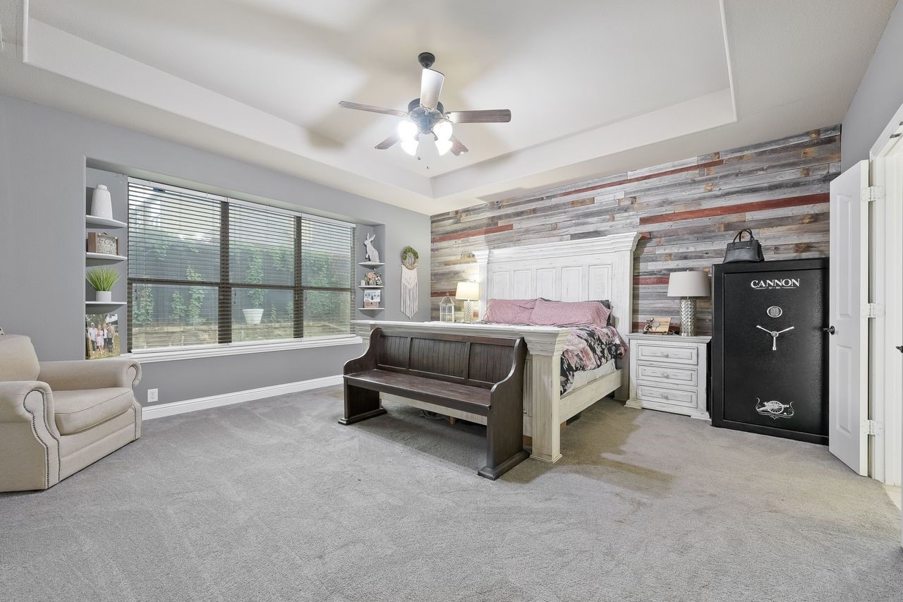 Burleson, Texas, 76028, United States, 4 Bedrooms Bedrooms, ,4 BathroomsBathrooms,Residential,For Sale,1874251