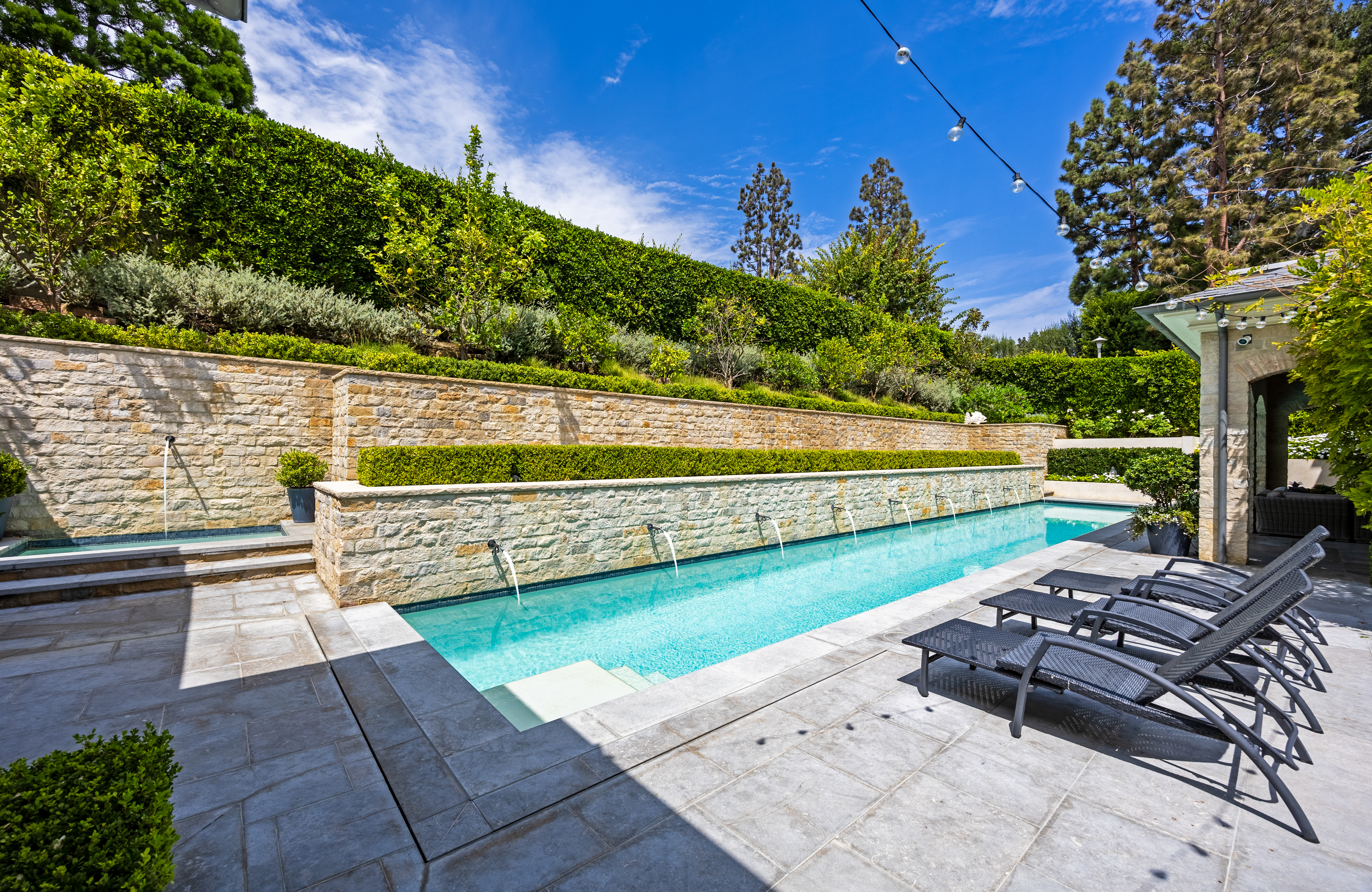 7 Oakmont Lane, Newport Beach, CA 92660 - 物件實景