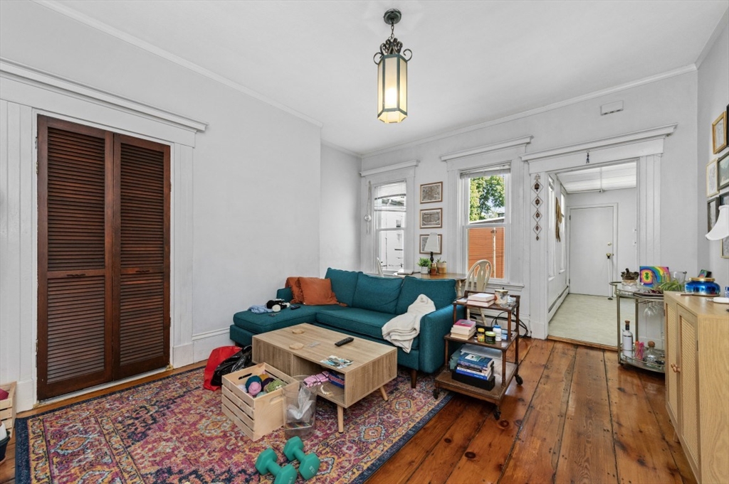 Boston, Massachusetts, 02129, United States, 4 Bedrooms Bedrooms, ,3 BathroomsBathrooms,Residential,For Sale,1933524