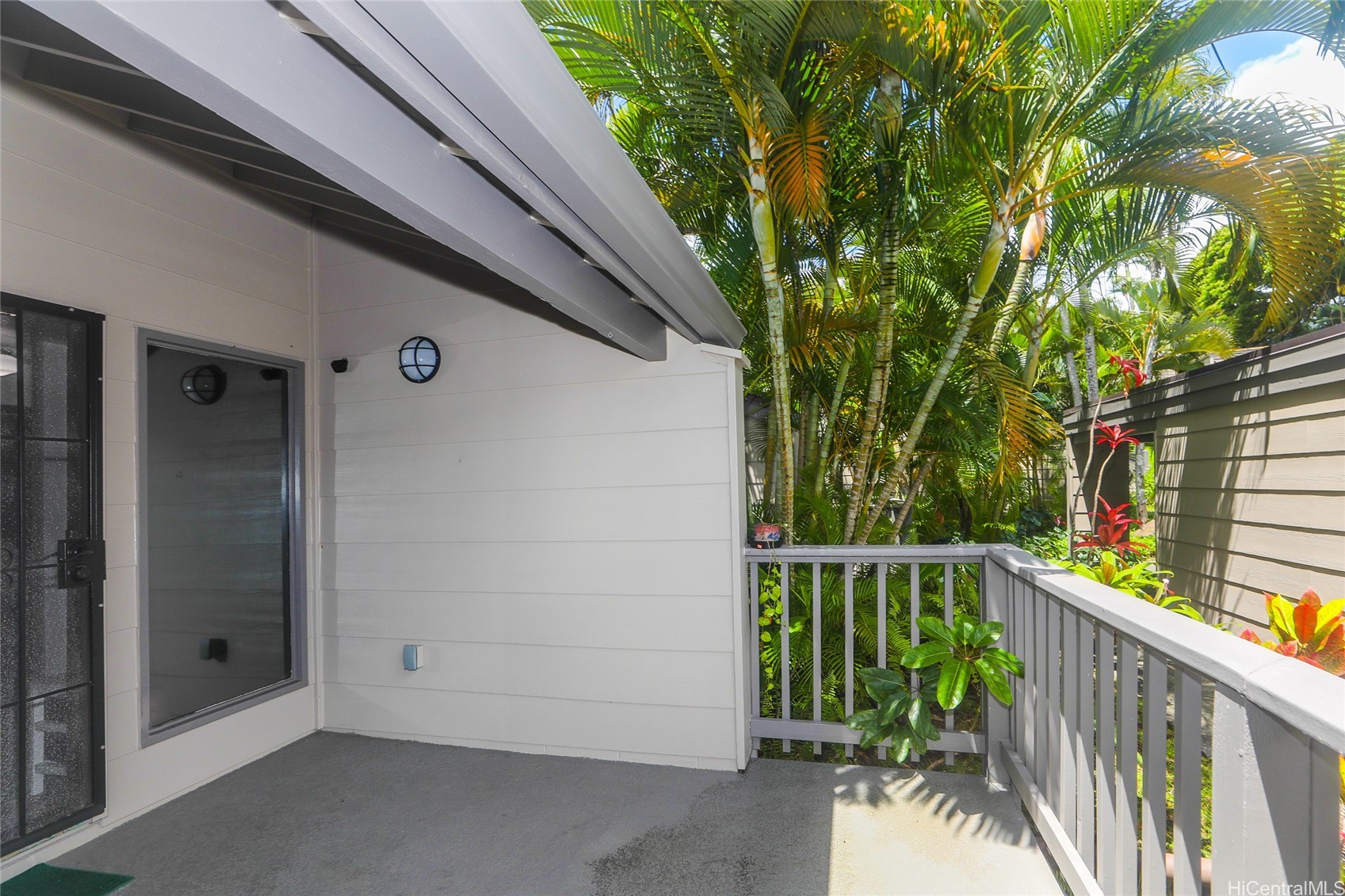 Kaneohe, Hawaii, 96744, United States, 2 Bedrooms Bedrooms, ,2 BathroomsBathrooms,Residential,For Sale,1829514