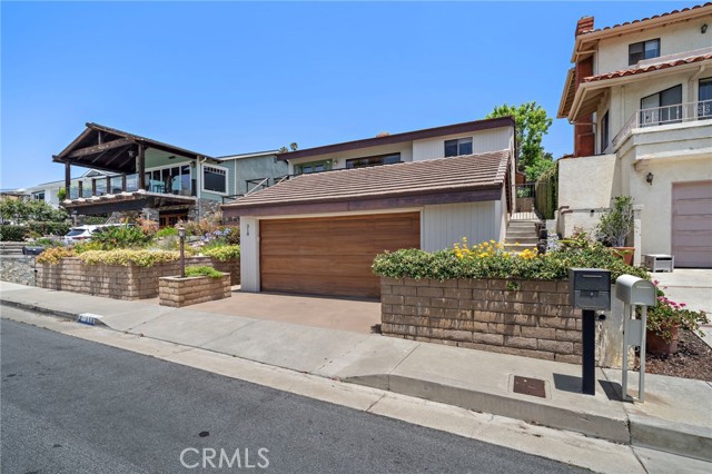 San Clemente, California, 92672, United States, 3 Bedrooms Bedrooms, ,2 BathroomsBathrooms,Residential,For Sale,1984253