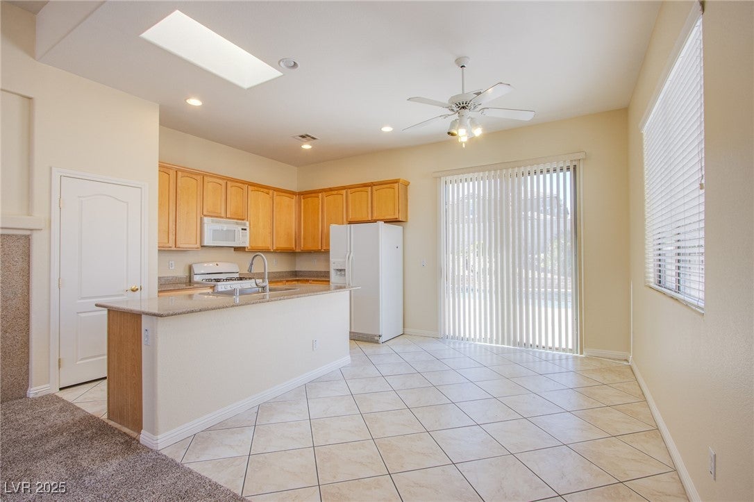 Las Vegas, Nevada, 89143, United States, 3 Bedrooms Bedrooms, ,2 BathroomsBathrooms,Residential,For Sale,1977529