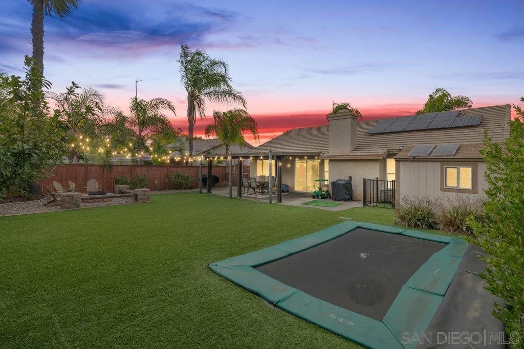 Winchester, California, 92596, United States, 3 Bedrooms Bedrooms, ,2 BathroomsBathrooms,Residential,For Sale,1956412