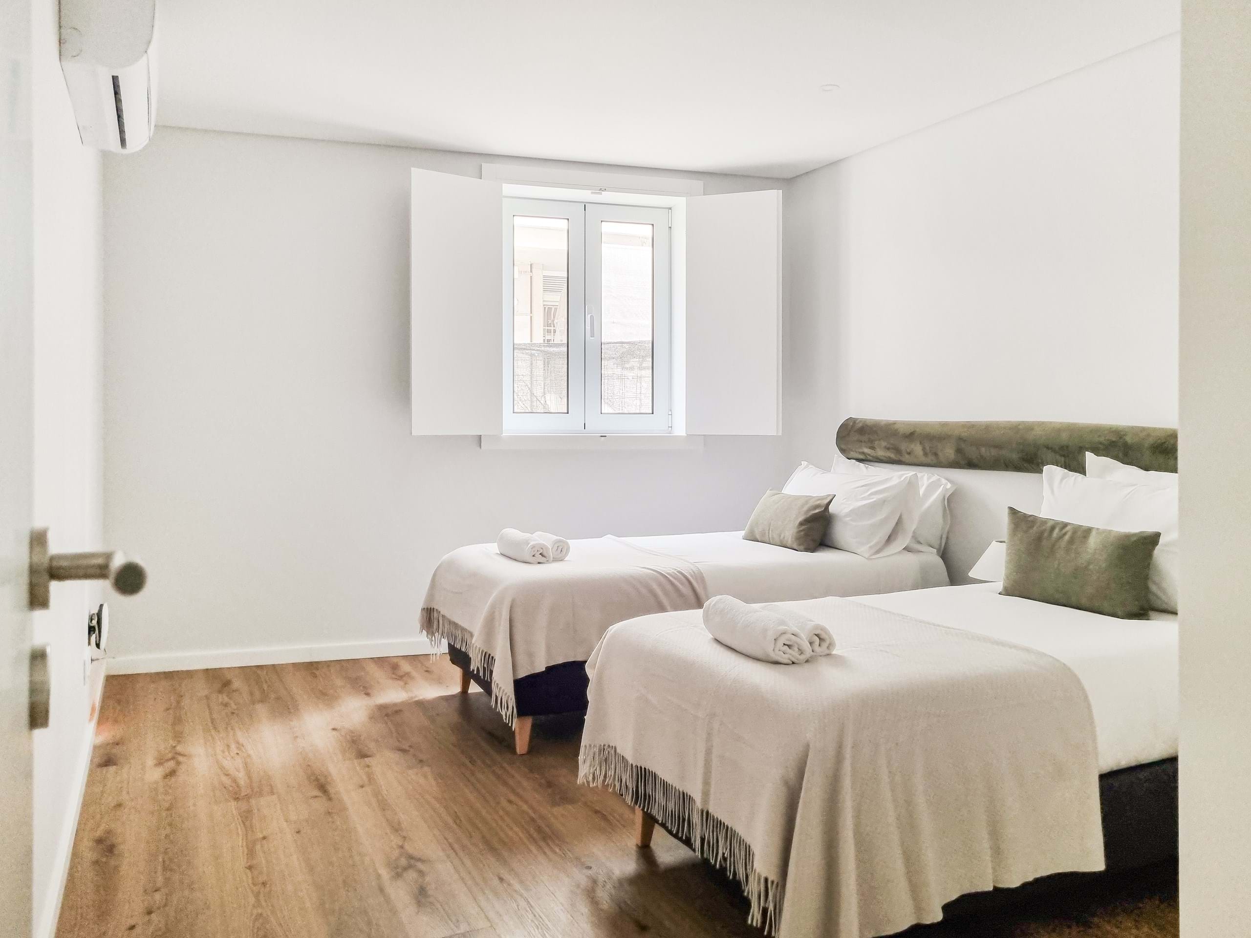 Lisboa, Lisbon, 1150-287, PT, 3 Bedrooms Bedrooms, ,3 BathroomsBathrooms,Residential,For Sale,1793124