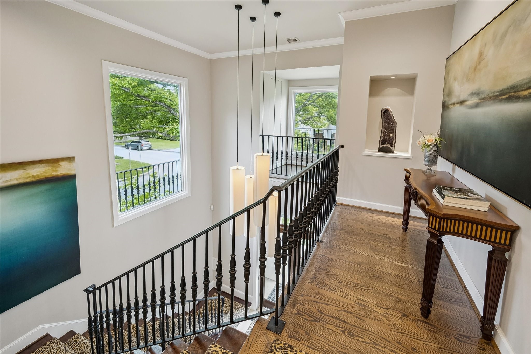  2102 Mcclendon Street - 物件實景