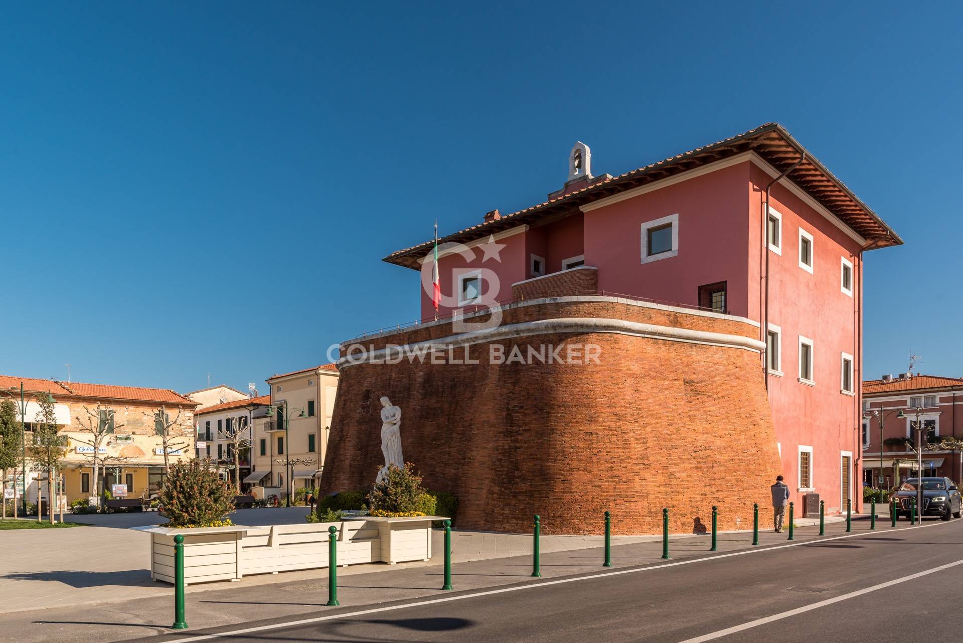 Forte dei Marmi, Lucca, 55042, IT, 2 Bedrooms Bedrooms, ,1 BathroomBathrooms,Residential,For Sale,1785280
